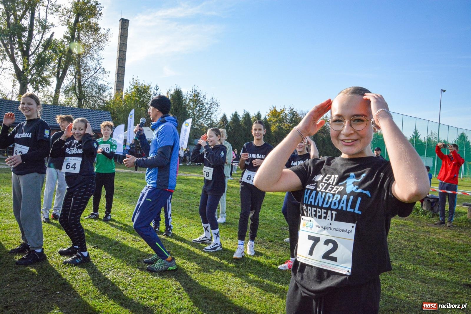 Zdjęcie w galerii na portalu naszraciborz.pl: Rywalizacja i rekreacja. Rodzinny piknik biegowy w Pietrowicach Wielkich wiadomości z regionu