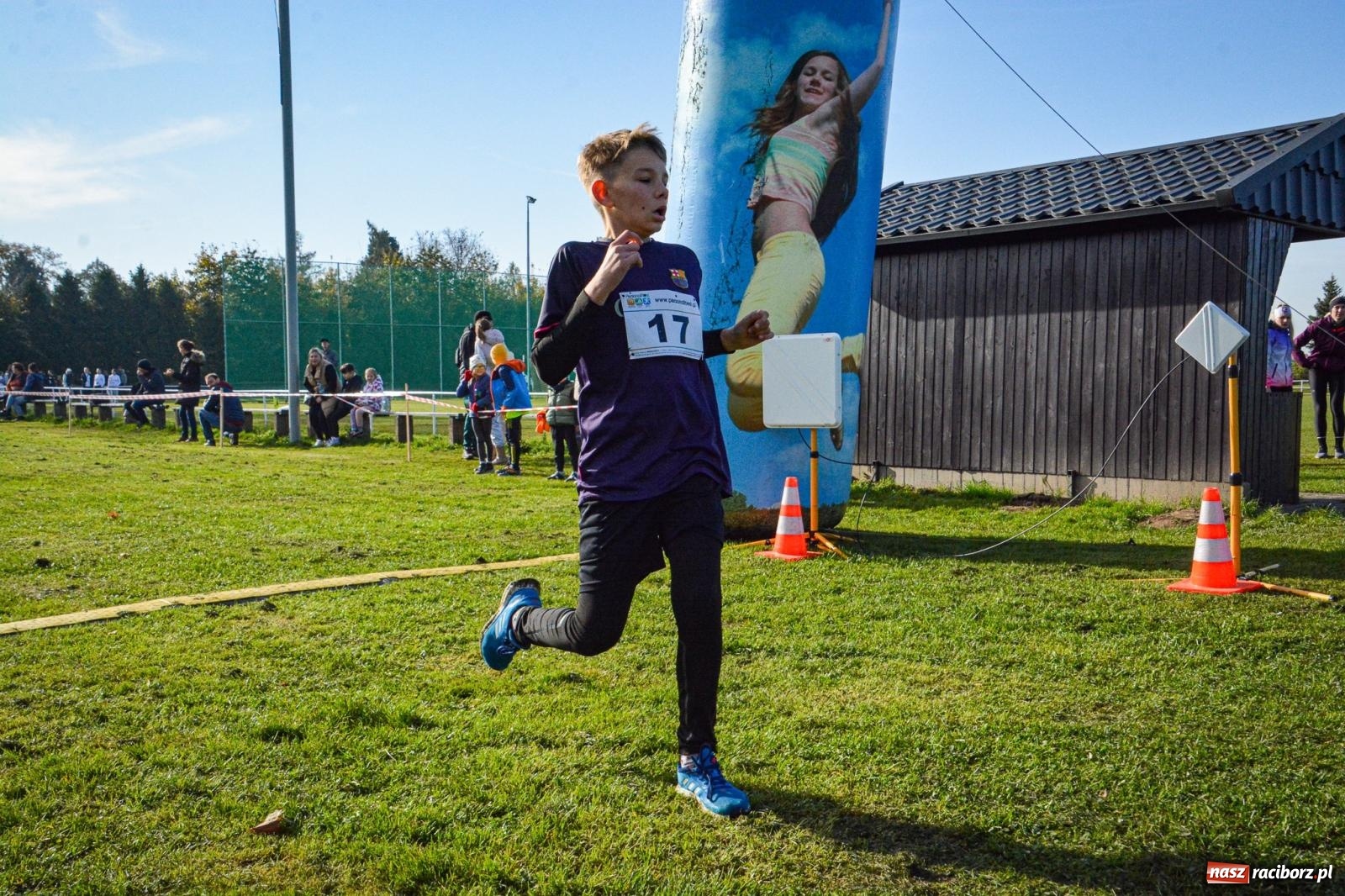 Zdjęcie w galerii na portalu naszraciborz.pl: Rywalizacja i rekreacja. Rodzinny piknik biegowy w Pietrowicach Wielkich wiadomości z regionu