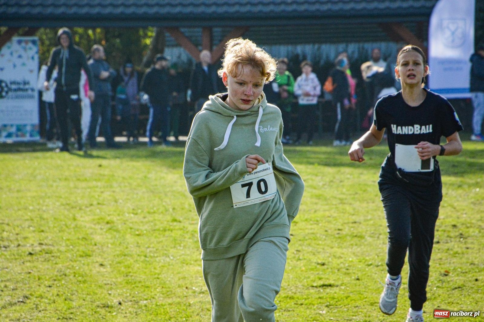 Zdjęcie w galerii na portalu naszraciborz.pl: Rywalizacja i rekreacja. Rodzinny piknik biegowy w Pietrowicach Wielkich wiadomości z regionu