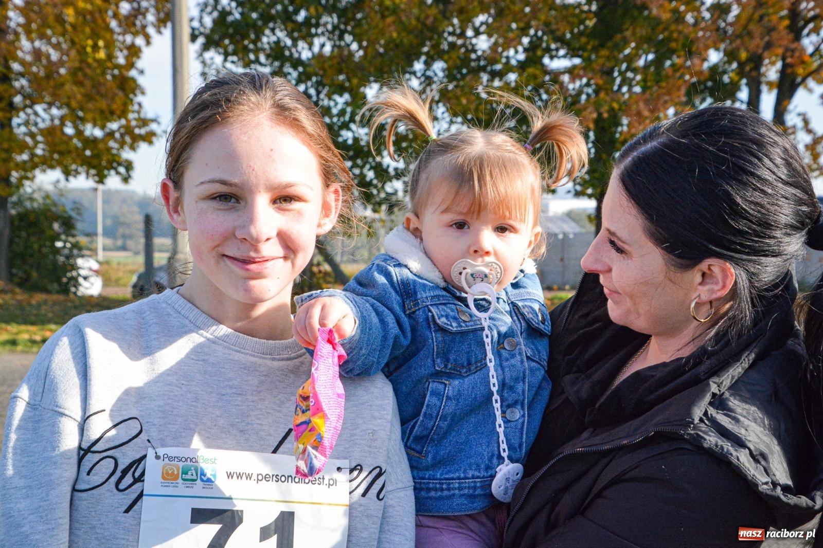 Zdjęcie w galerii na portalu naszraciborz.pl: Rywalizacja i rekreacja. Rodzinny piknik biegowy w Pietrowicach Wielkich wiadomości z regionu