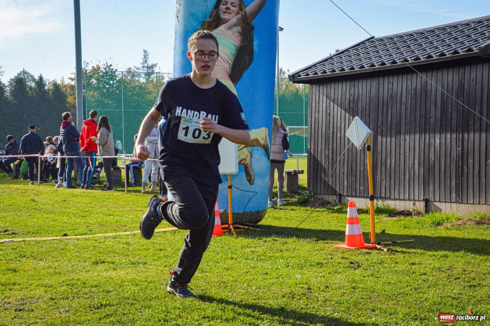 Zdjęcie w galerii na portalu naszraciborz.pl: Rywalizacja i rekreacja. Rodzinny piknik biegowy w Pietrowicach Wielkich wiadomości z regionu