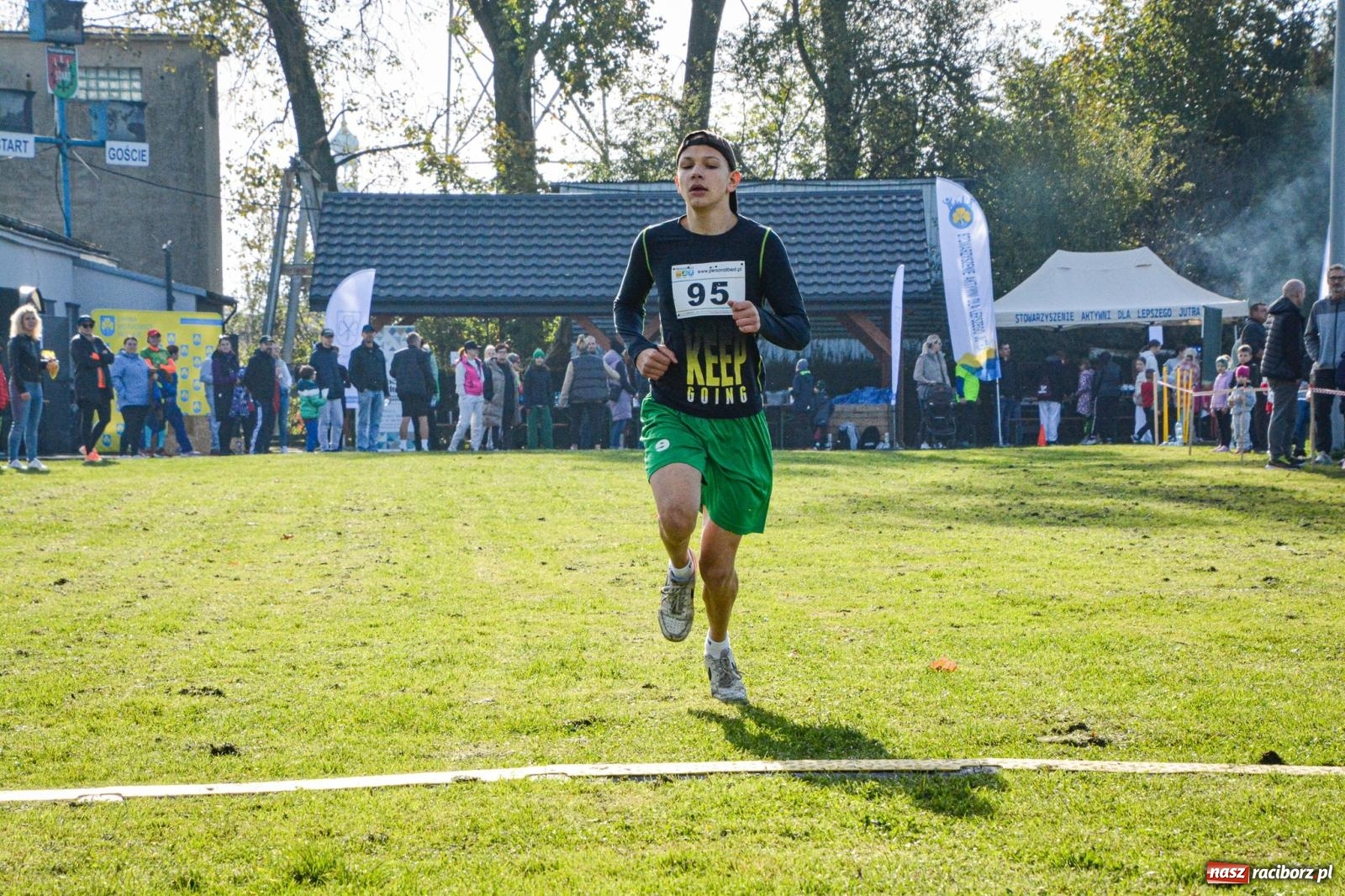 Zdjęcie w galerii na portalu naszraciborz.pl: Rywalizacja i rekreacja. Rodzinny piknik biegowy w Pietrowicach Wielkich wiadomości z regionu