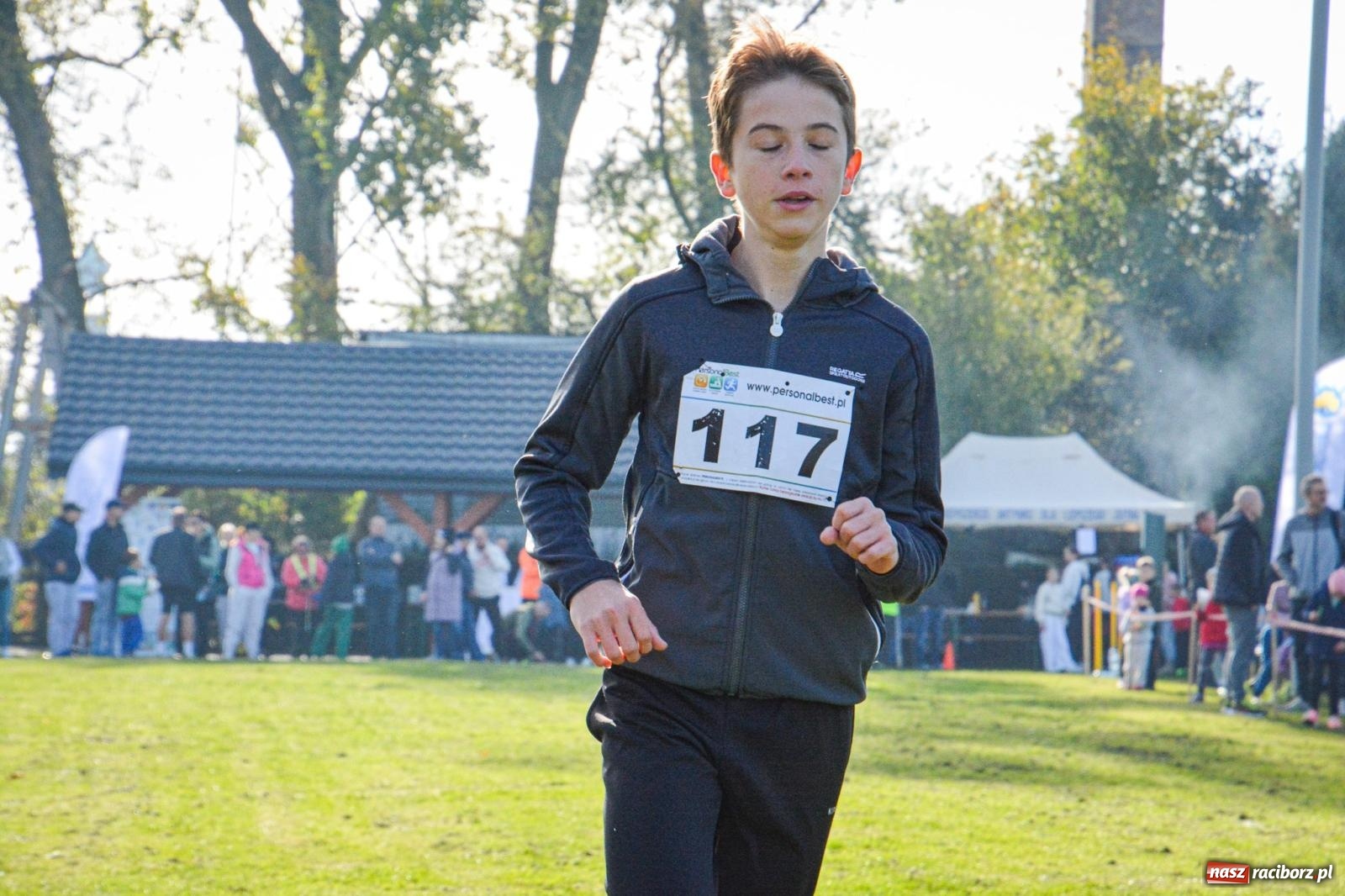 Zdjęcie w galerii na portalu naszraciborz.pl: Rywalizacja i rekreacja. Rodzinny piknik biegowy w Pietrowicach Wielkich wiadomości z regionu