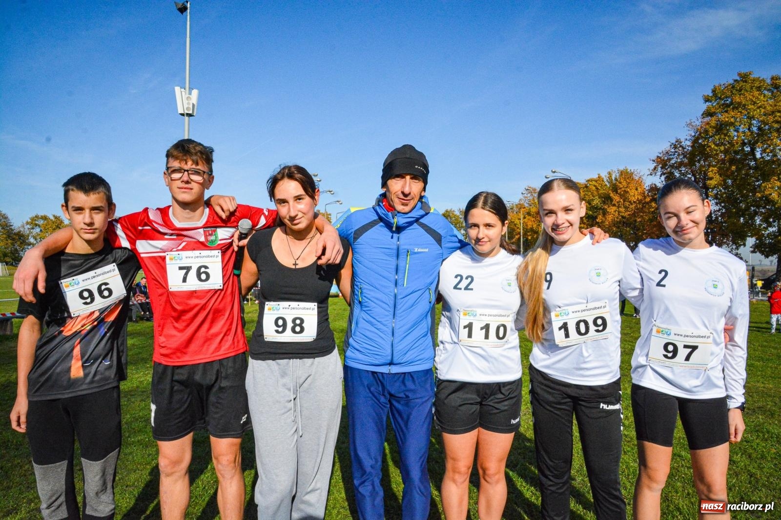 Zdjęcie w galerii na portalu naszraciborz.pl: Rywalizacja i rekreacja. Rodzinny piknik biegowy w Pietrowicach Wielkich wiadomości z regionu