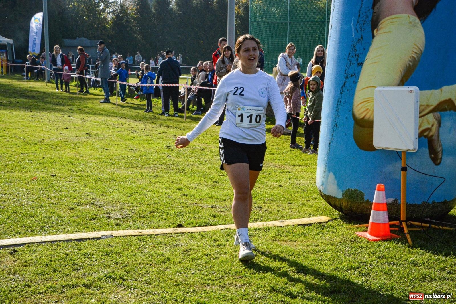 Zdjęcie w galerii na portalu naszraciborz.pl: Rywalizacja i rekreacja. Rodzinny piknik biegowy w Pietrowicach Wielkich wiadomości z regionu