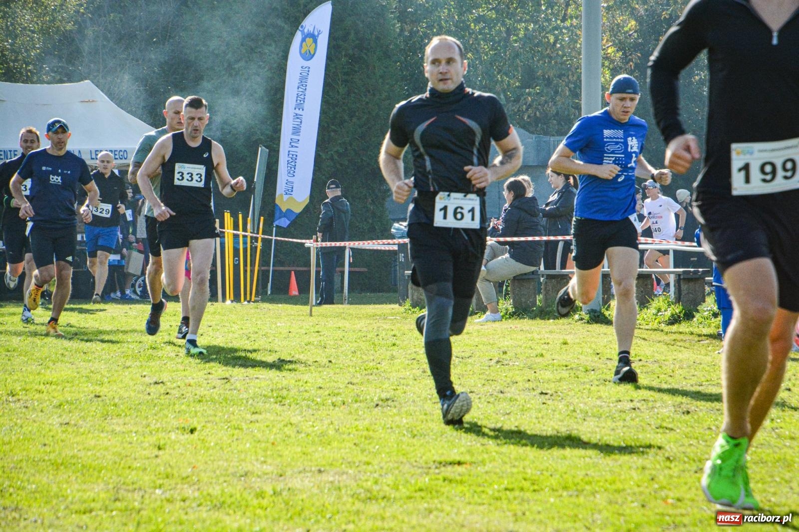 Zdjęcie w galerii na portalu naszraciborz.pl: Rywalizacja i rekreacja. Rodzinny piknik biegowy w Pietrowicach Wielkich wiadomości z regionu