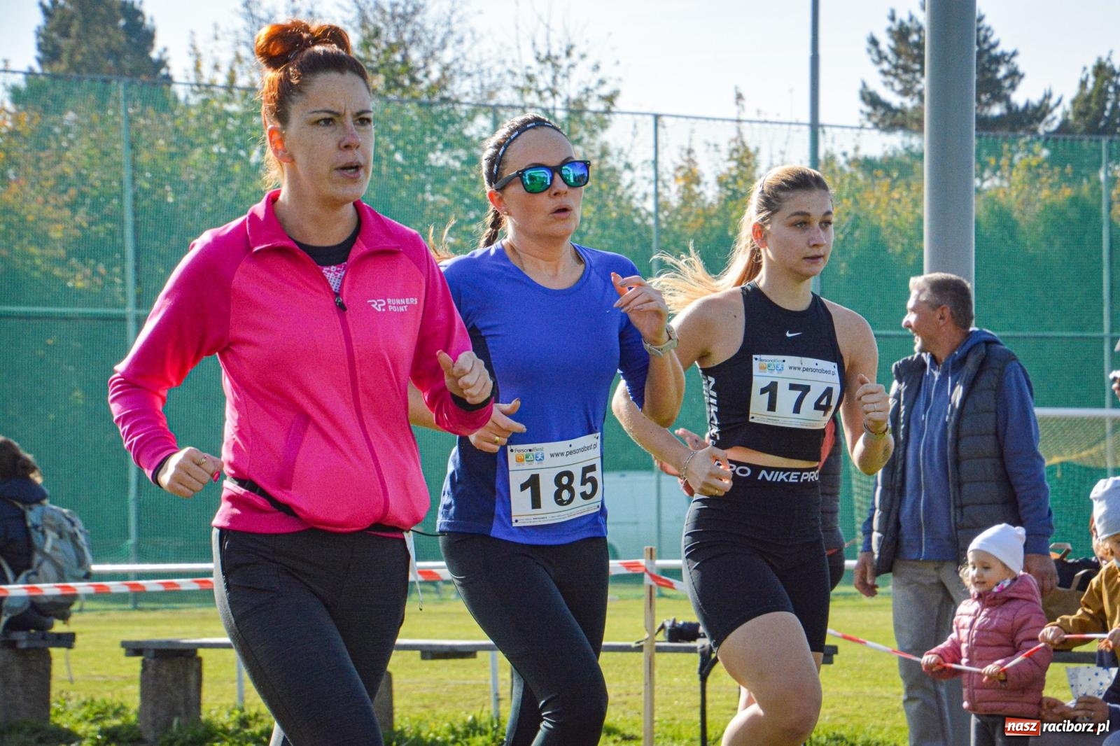 Zdjęcie w galerii na portalu naszraciborz.pl: Rywalizacja i rekreacja. Rodzinny piknik biegowy w Pietrowicach Wielkich wiadomości z regionu