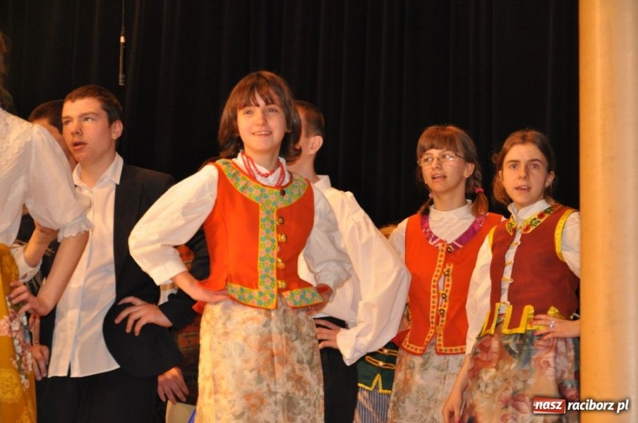Zdjęcie w galerii na portalu naszraciborz.pl: X Bajtel Gala z marzaniokiem i goikiem wiadomości z regionu