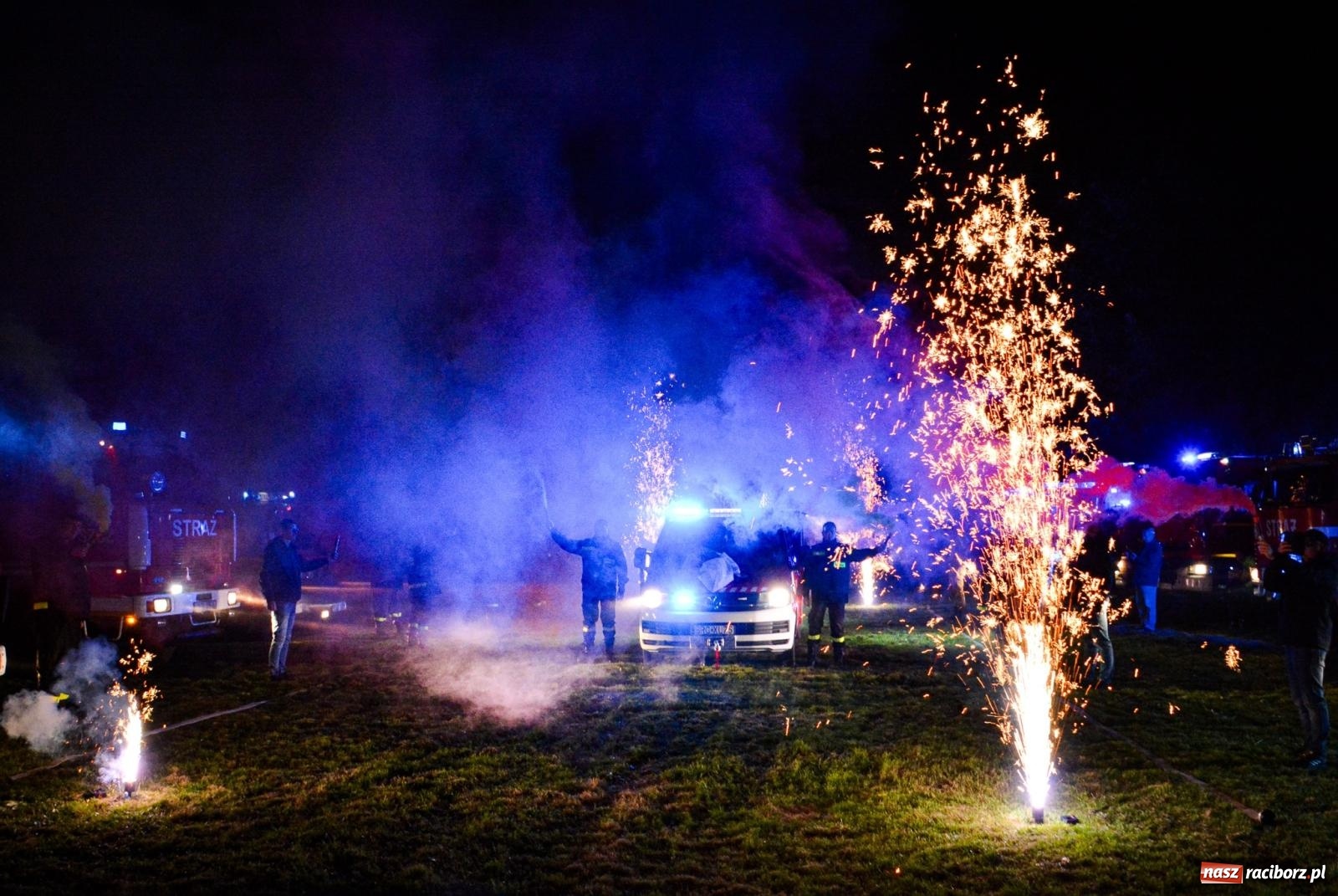 Zdjęcie w galerii na portalu naszraciborz.pl: W końcu mają czym wyjeżdżać do akcji. OSP Gródczanki mają nowy lekki wóz strażacki wiadomości z regionu
