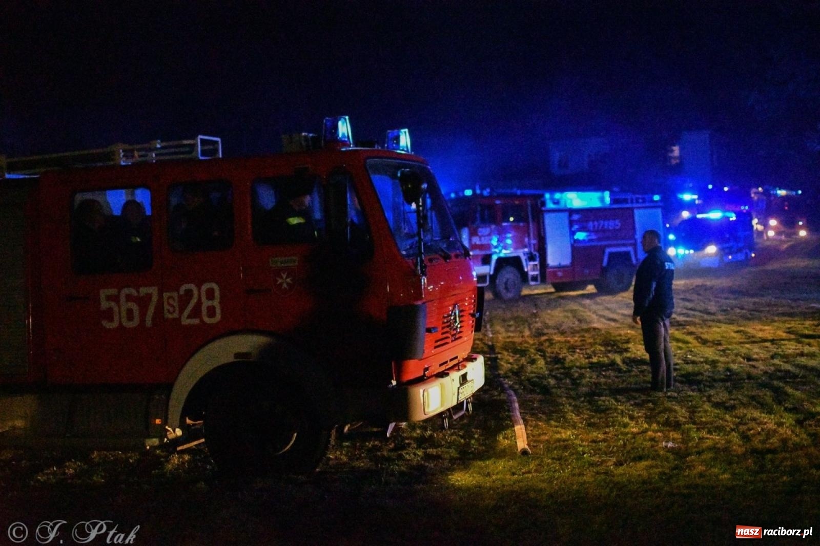 Zdjęcie w galerii na portalu naszraciborz.pl: W końcu mają czym wyjeżdżać do akcji. OSP Gródczanki mają nowy lekki wóz strażacki wiadomości z regionu