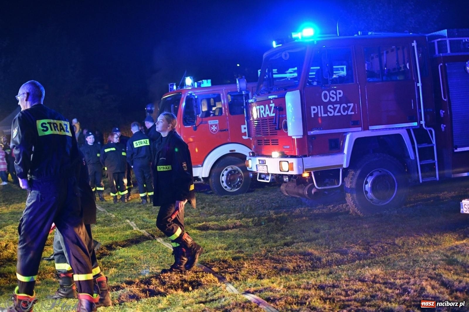 Zdjęcie w galerii na portalu naszraciborz.pl: W końcu mają czym wyjeżdżać do akcji. OSP Gródczanki mają nowy lekki wóz strażacki wiadomości z regionu