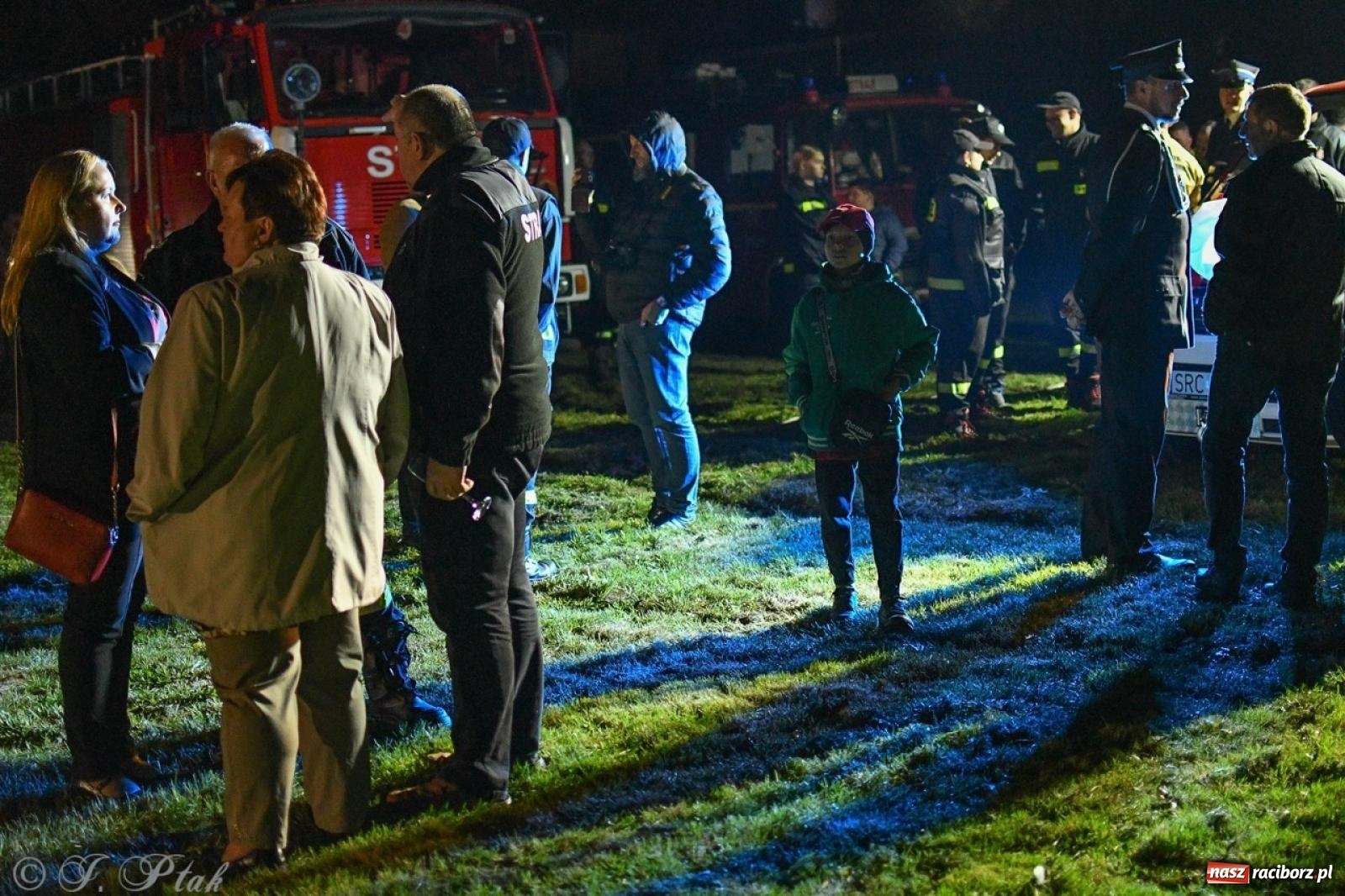 Zdjęcie w galerii na portalu naszraciborz.pl: W końcu mają czym wyjeżdżać do akcji. OSP Gródczanki mają nowy lekki wóz strażacki wiadomości z regionu