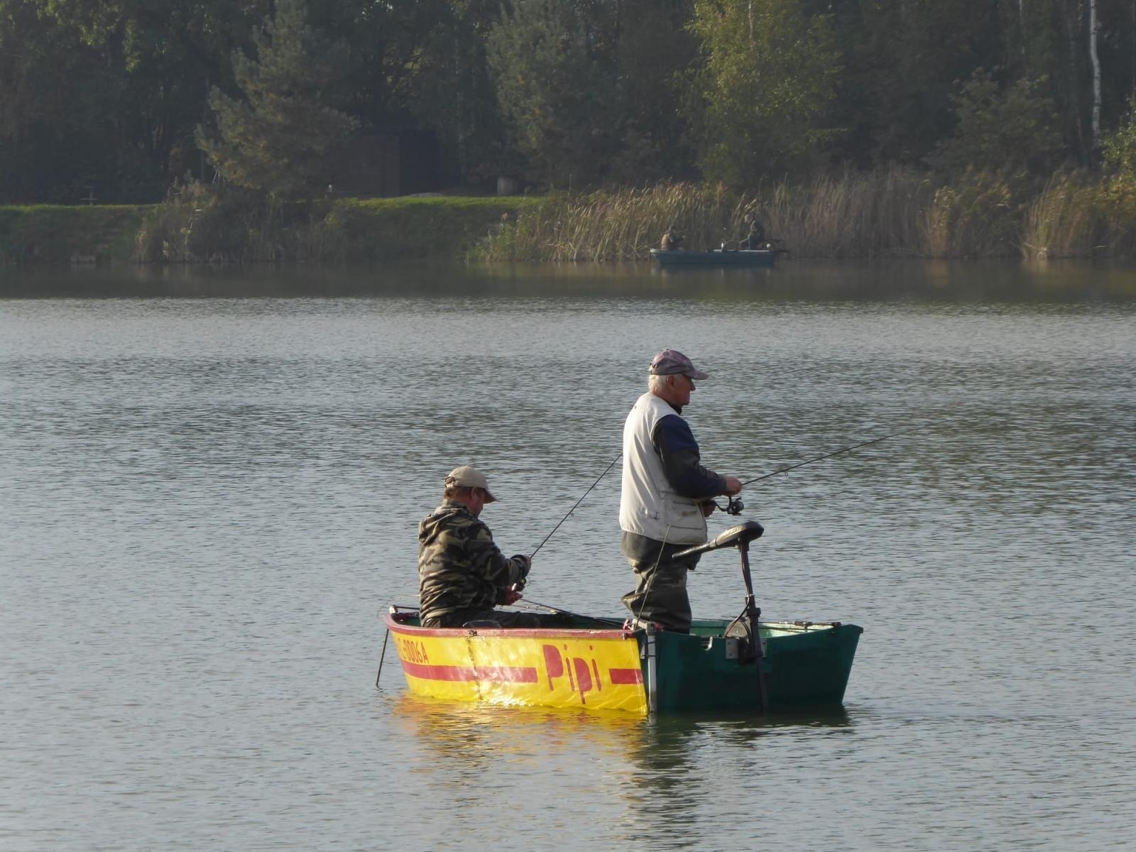 Zdjęcie w galerii na portalu naszraciborz.pl: Rozegrano IX Spinningowe Zawody Drużynowe z Łodzi Babiczok 2024 wiadomości z regionu