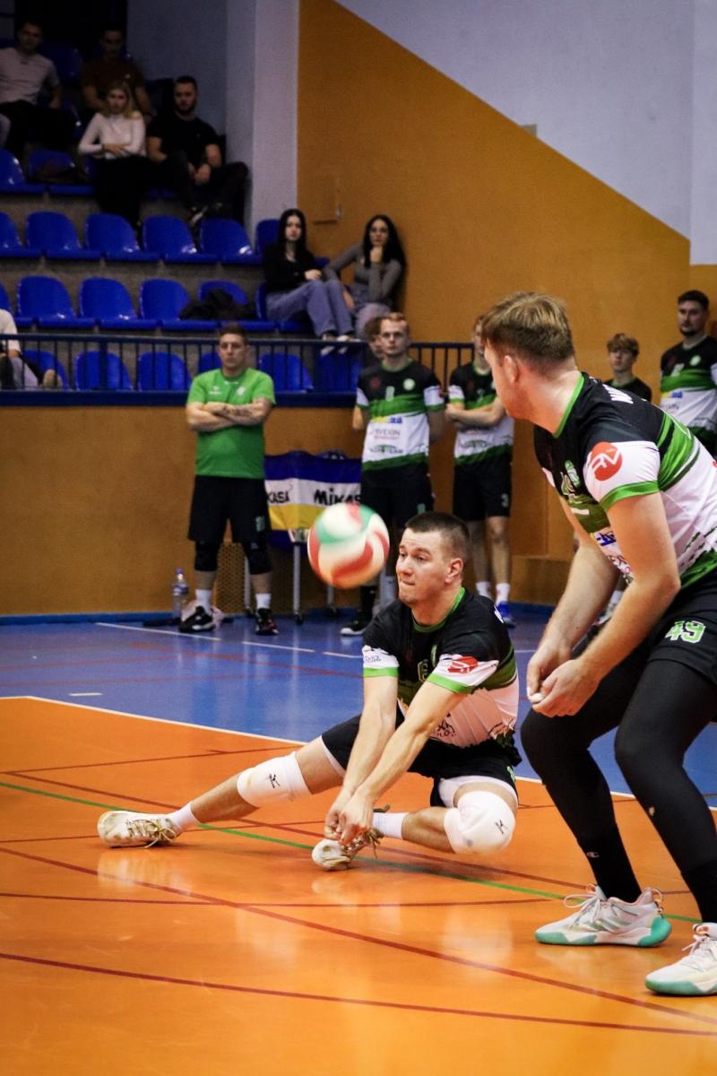 Zdjęcie w galerii na portalu naszraciborz.pl: Zacięta walka na parkiecie. SK Górnik Radlin wygrywa po tie-breaku [FOTO] wiadomości z regionu