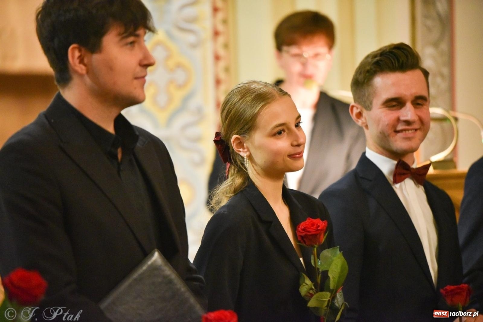 Zdjęcie w galerii na portalu naszraciborz.pl: Jubileuszowy koncert z okazji 100-lecia kościoła w Owsiszczach wiadomości z regionu