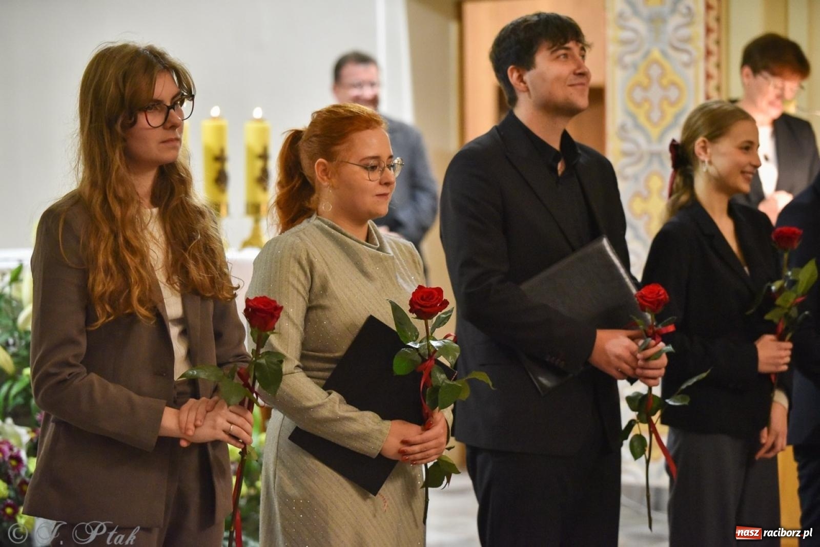 Zdjęcie w galerii na portalu naszraciborz.pl: Jubileuszowy koncert z okazji 100-lecia kościoła w Owsiszczach wiadomości z regionu