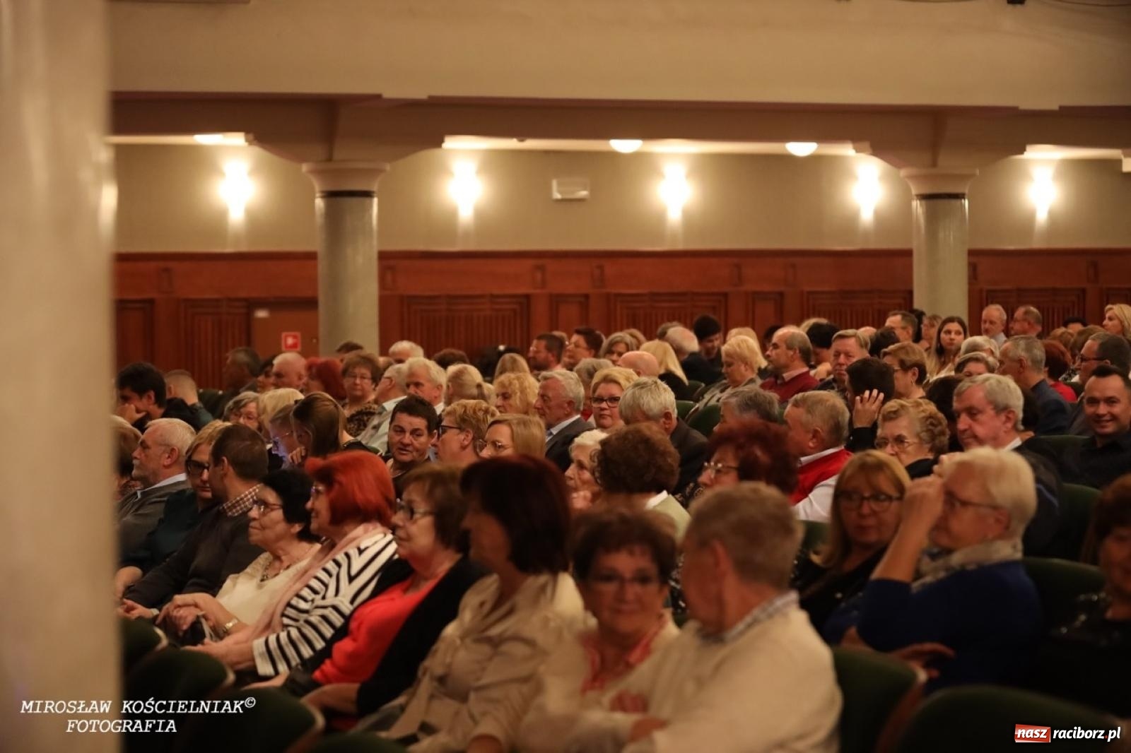 Zdjęcie w galerii na portalu naszraciborz.pl: Zemsta nietoperza Johanna Straussa II zachwyciła w RCK wiadomości z regionu