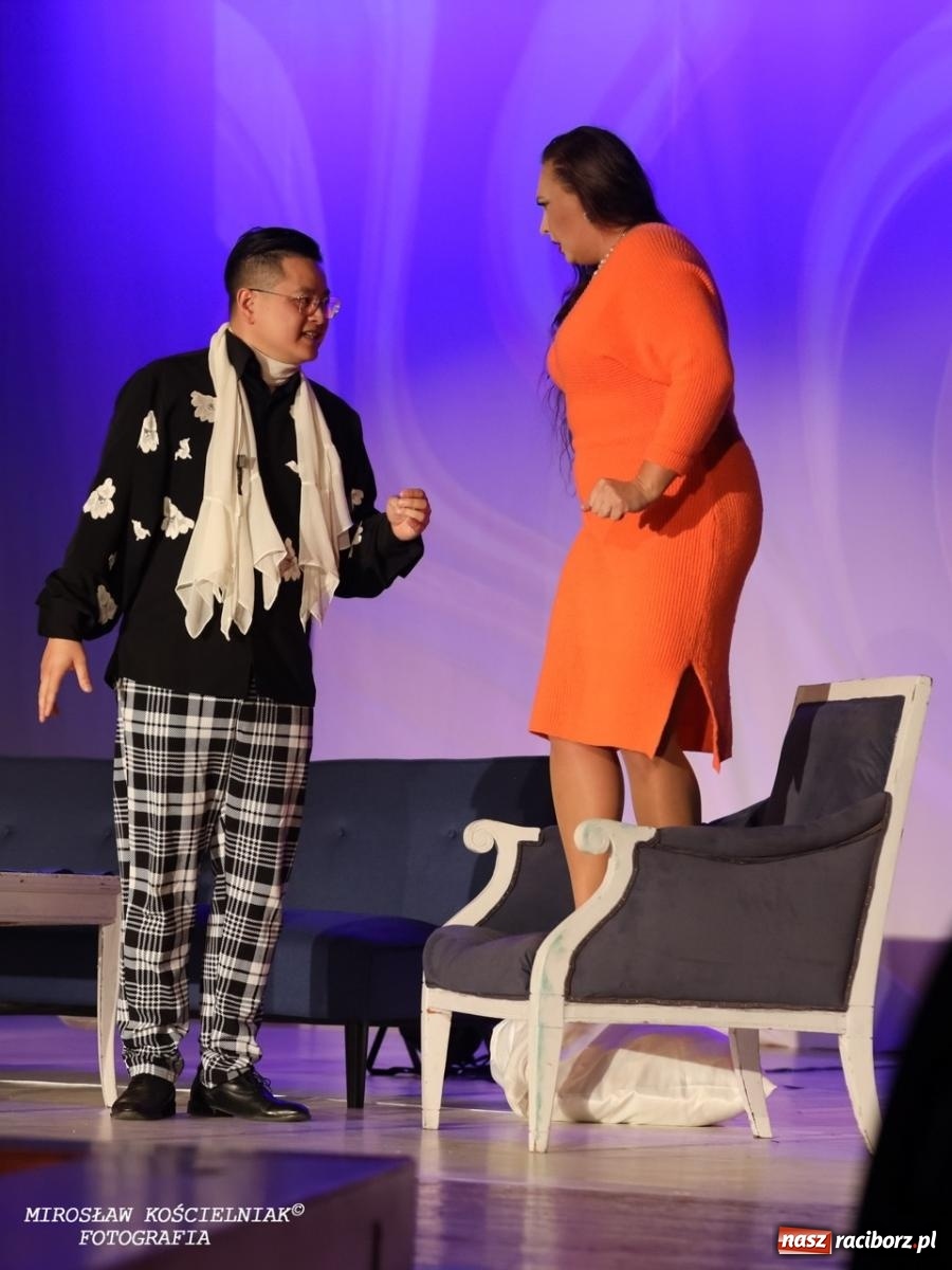 Zdjęcie w galerii na portalu naszraciborz.pl: Zemsta nietoperza Johanna Straussa II zachwyciła w RCK wiadomości z regionu