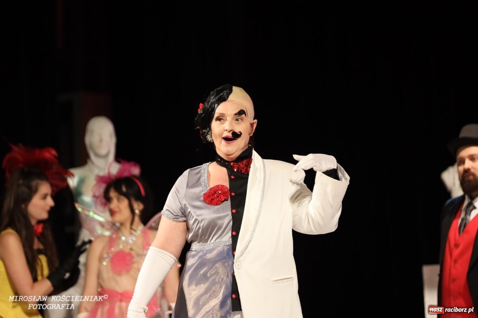 Zdjęcie w galerii na portalu naszraciborz.pl: Zemsta nietoperza Johanna Straussa II zachwyciła w RCK wiadomości z regionu