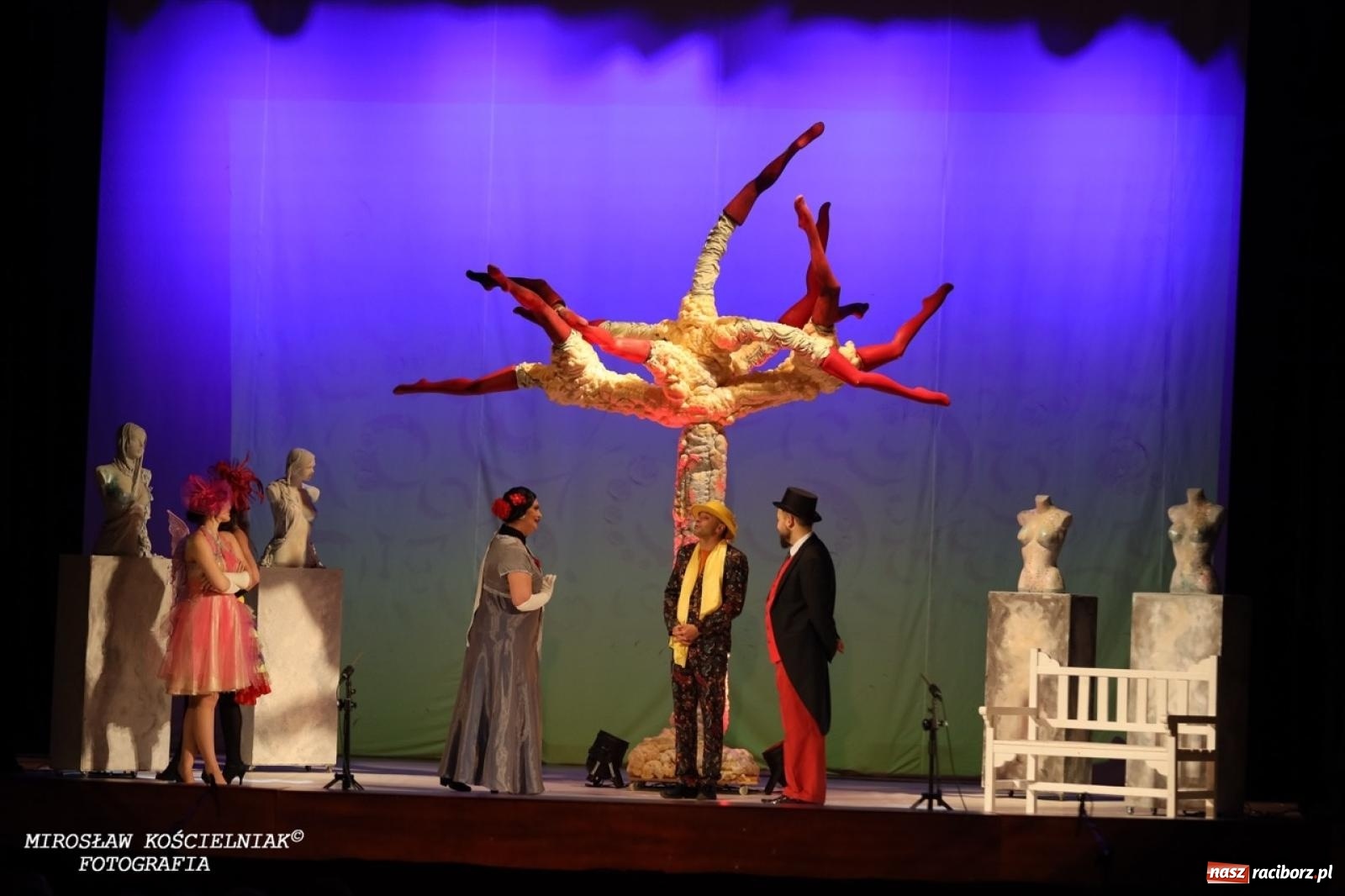 Zdjęcie w galerii na portalu naszraciborz.pl: Zemsta nietoperza Johanna Straussa II zachwyciła w RCK wiadomości z regionu