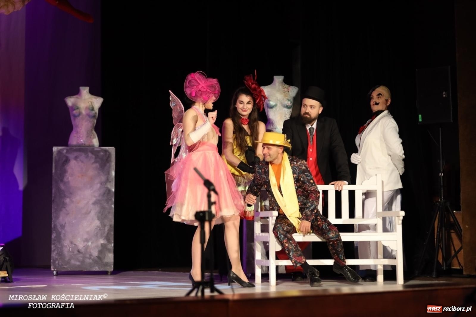 Zdjęcie w galerii na portalu naszraciborz.pl: Zemsta nietoperza Johanna Straussa II zachwyciła w RCK wiadomości z regionu