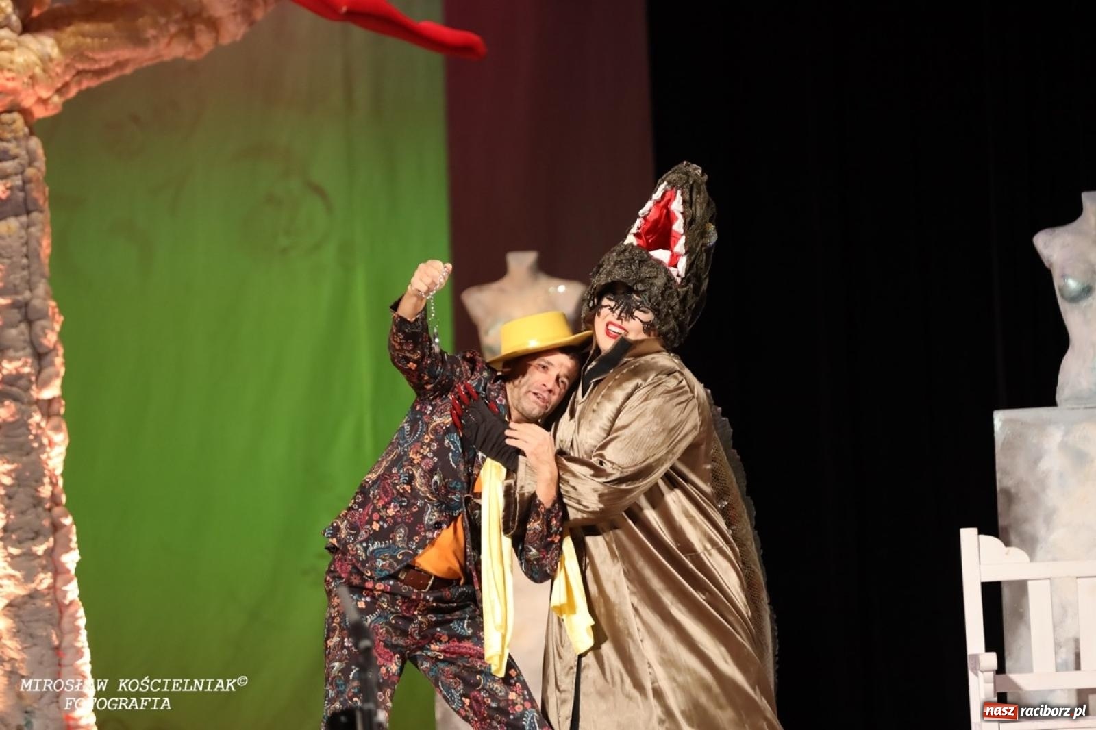 Zdjęcie w galerii na portalu naszraciborz.pl: Zemsta nietoperza Johanna Straussa II zachwyciła w RCK wiadomości z regionu