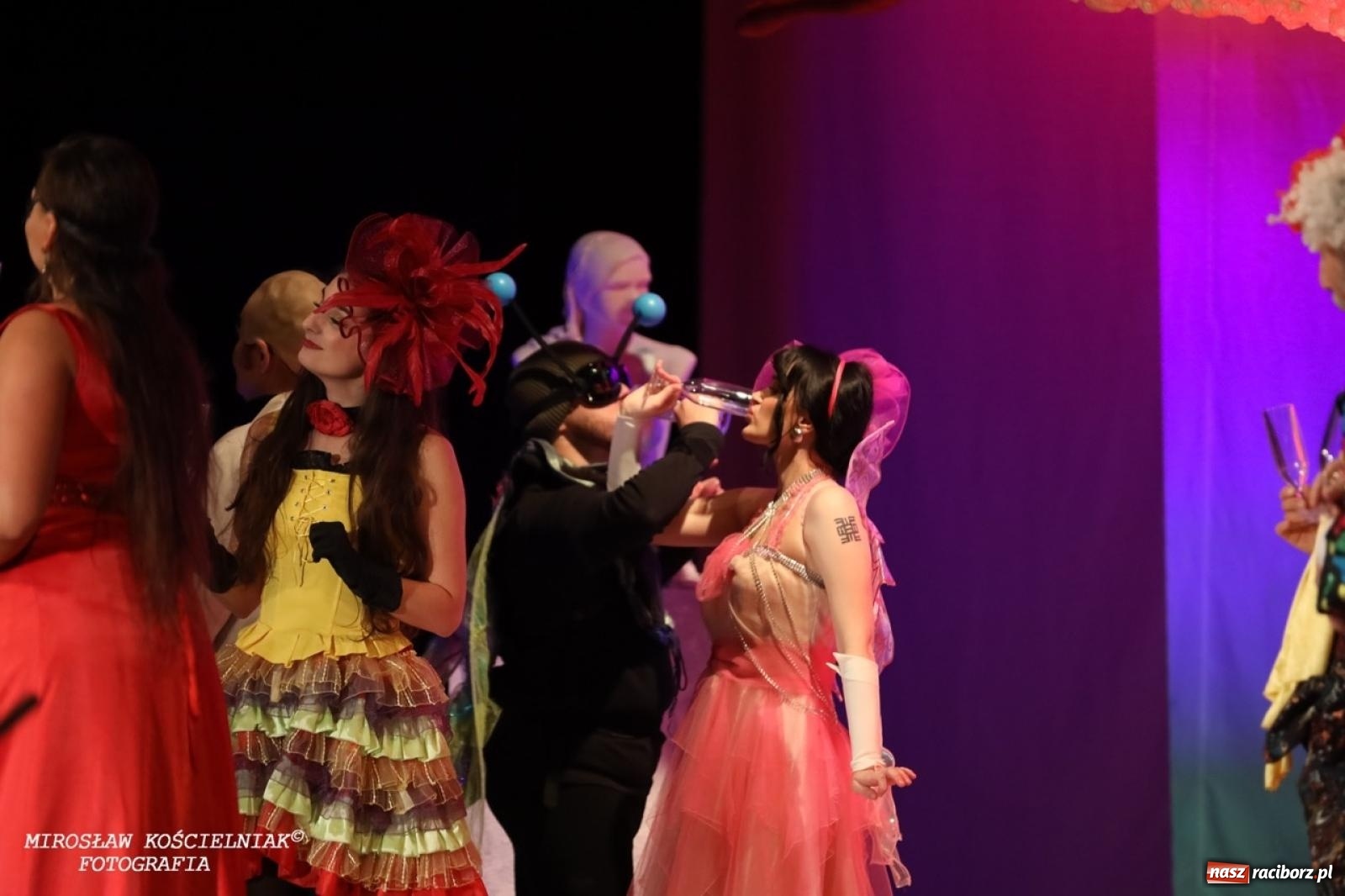 Zdjęcie w galerii na portalu naszraciborz.pl: Zemsta nietoperza Johanna Straussa II zachwyciła w RCK wiadomości z regionu