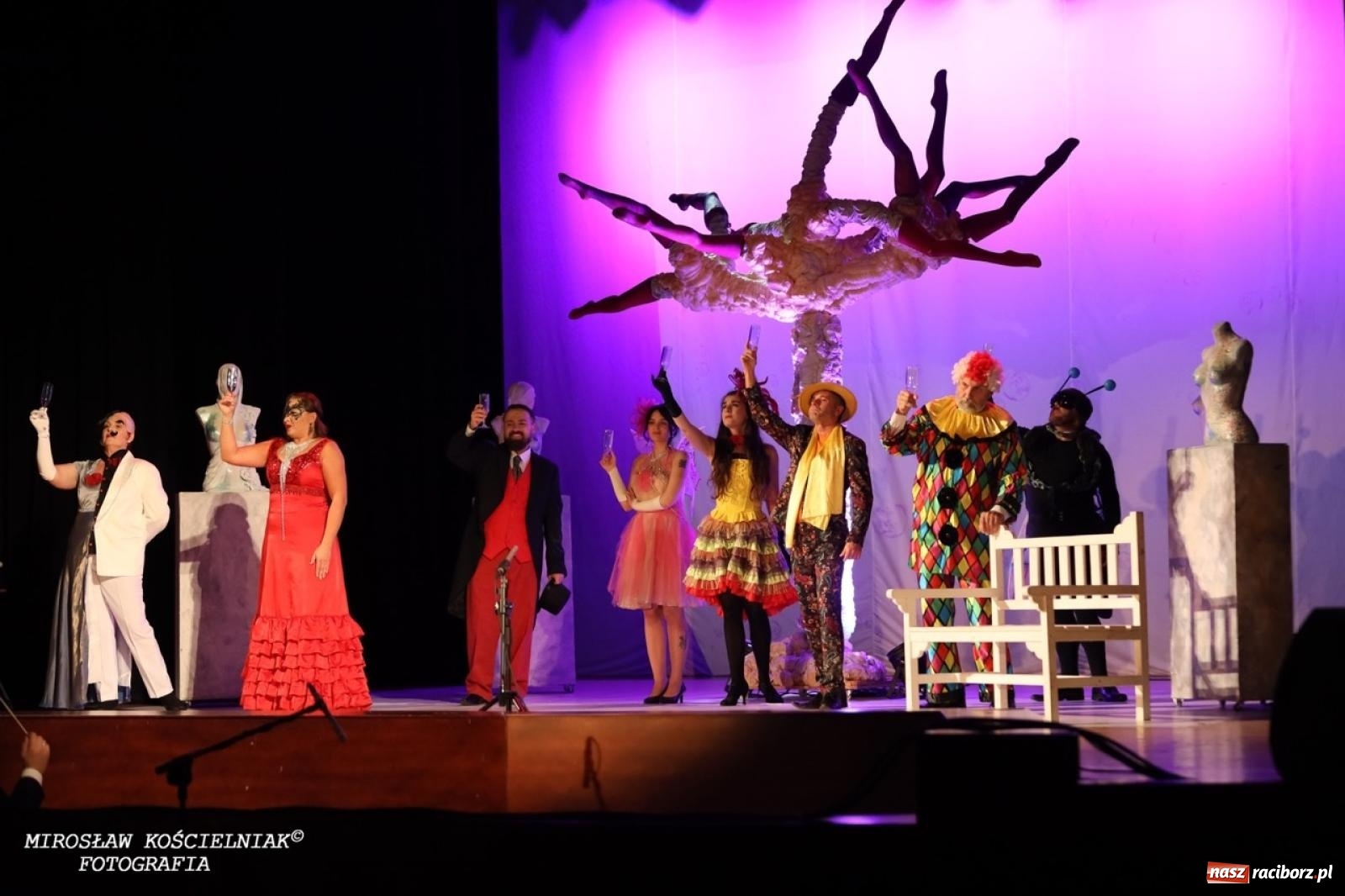 Zdjęcie w galerii na portalu naszraciborz.pl: Zemsta nietoperza Johanna Straussa II zachwyciła w RCK wiadomości z regionu