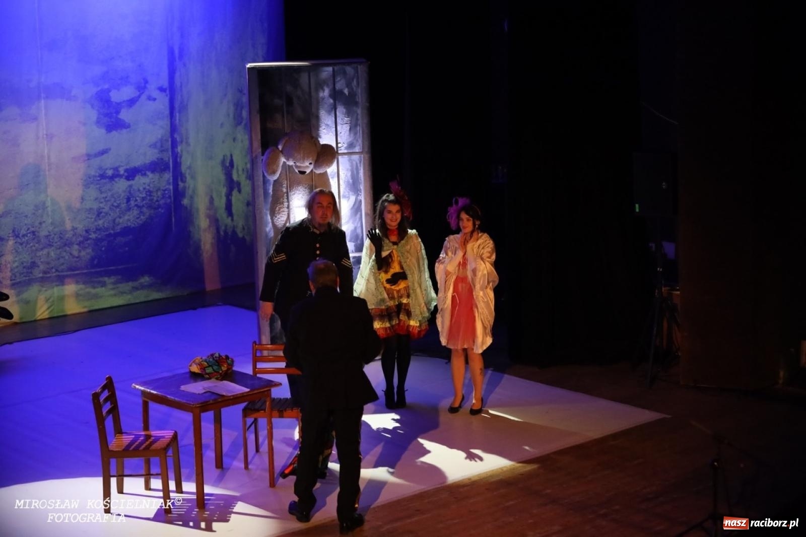 Zdjęcie w galerii na portalu naszraciborz.pl: Zemsta nietoperza Johanna Straussa II zachwyciła w RCK wiadomości z regionu