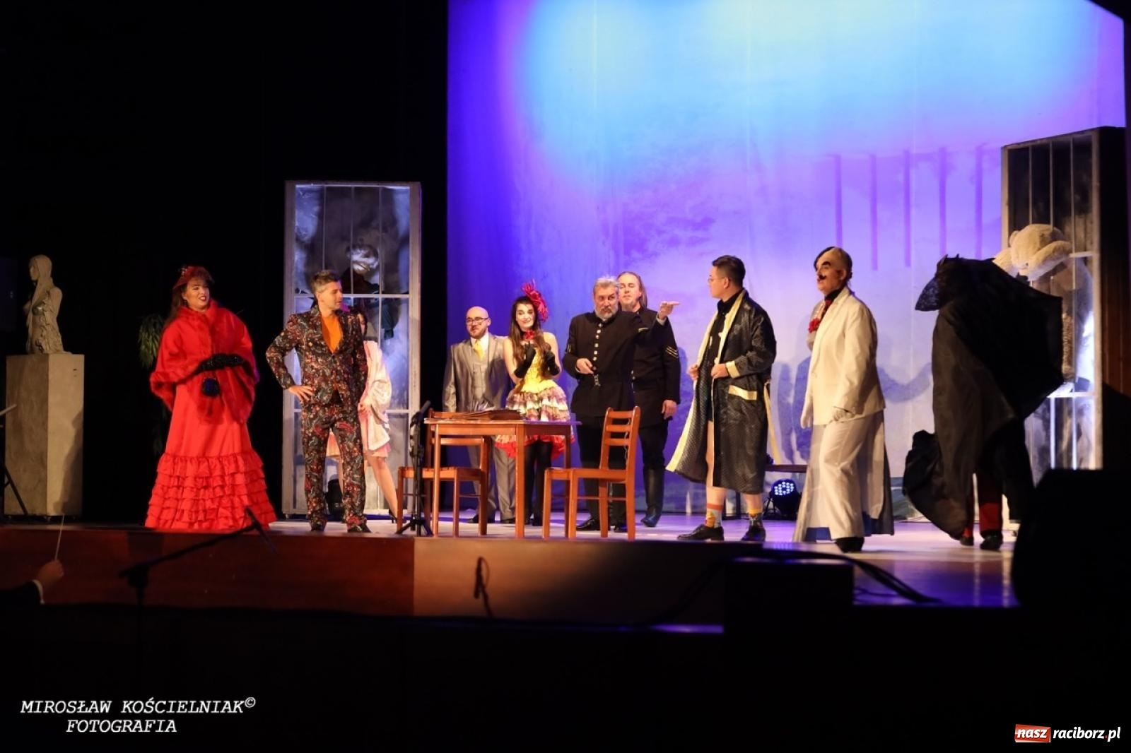 Zdjęcie w galerii na portalu naszraciborz.pl: Zemsta nietoperza Johanna Straussa II zachwyciła w RCK wiadomości z regionu