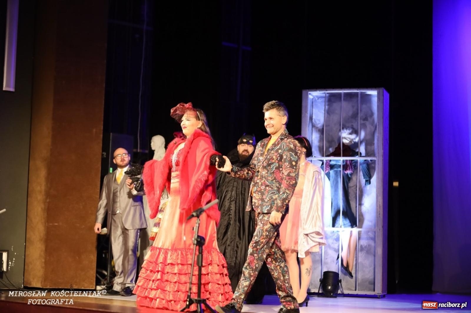 Zdjęcie w galerii na portalu naszraciborz.pl: Zemsta nietoperza Johanna Straussa II zachwyciła w RCK wiadomości z regionu