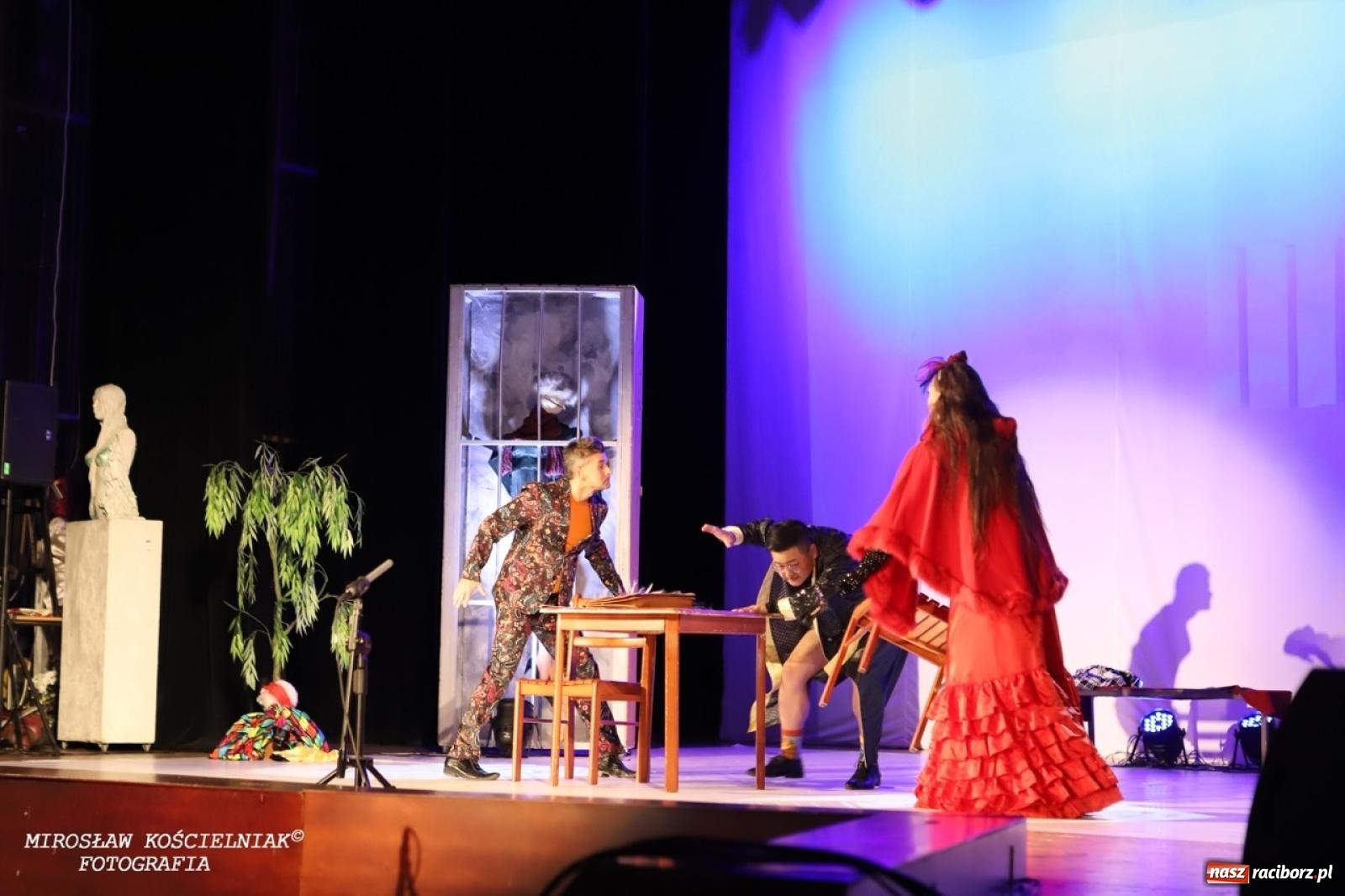 Zdjęcie w galerii na portalu naszraciborz.pl: Zemsta nietoperza Johanna Straussa II zachwyciła w RCK wiadomości z regionu