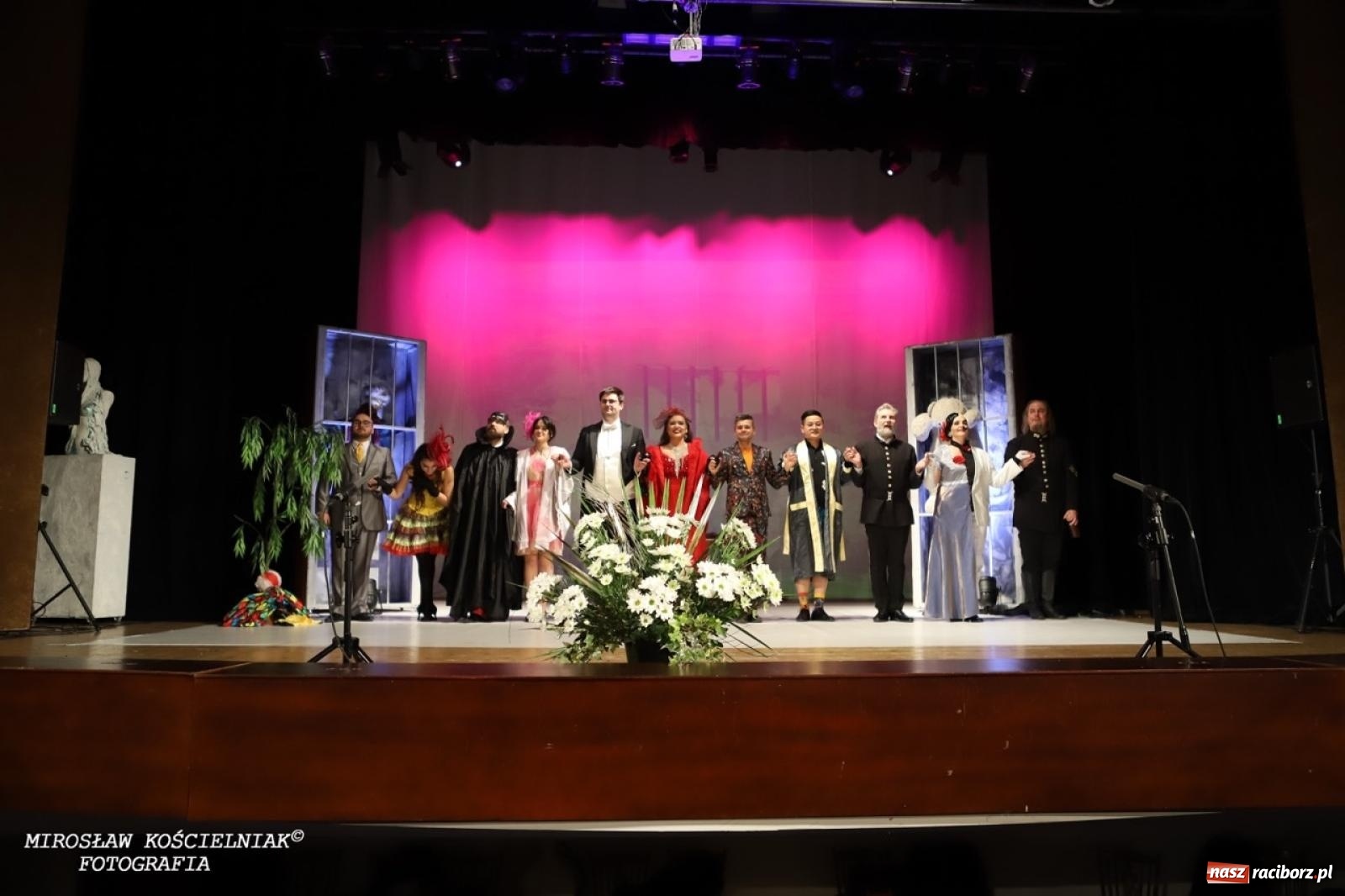 Zdjęcie w galerii na portalu naszraciborz.pl: Zemsta nietoperza Johanna Straussa II zachwyciła w RCK wiadomości z regionu