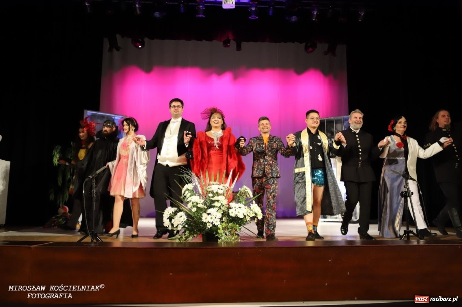 Zdjęcie w galerii na portalu naszraciborz.pl: Zemsta nietoperza Johanna Straussa II zachwyciła w RCK wiadomości z regionu