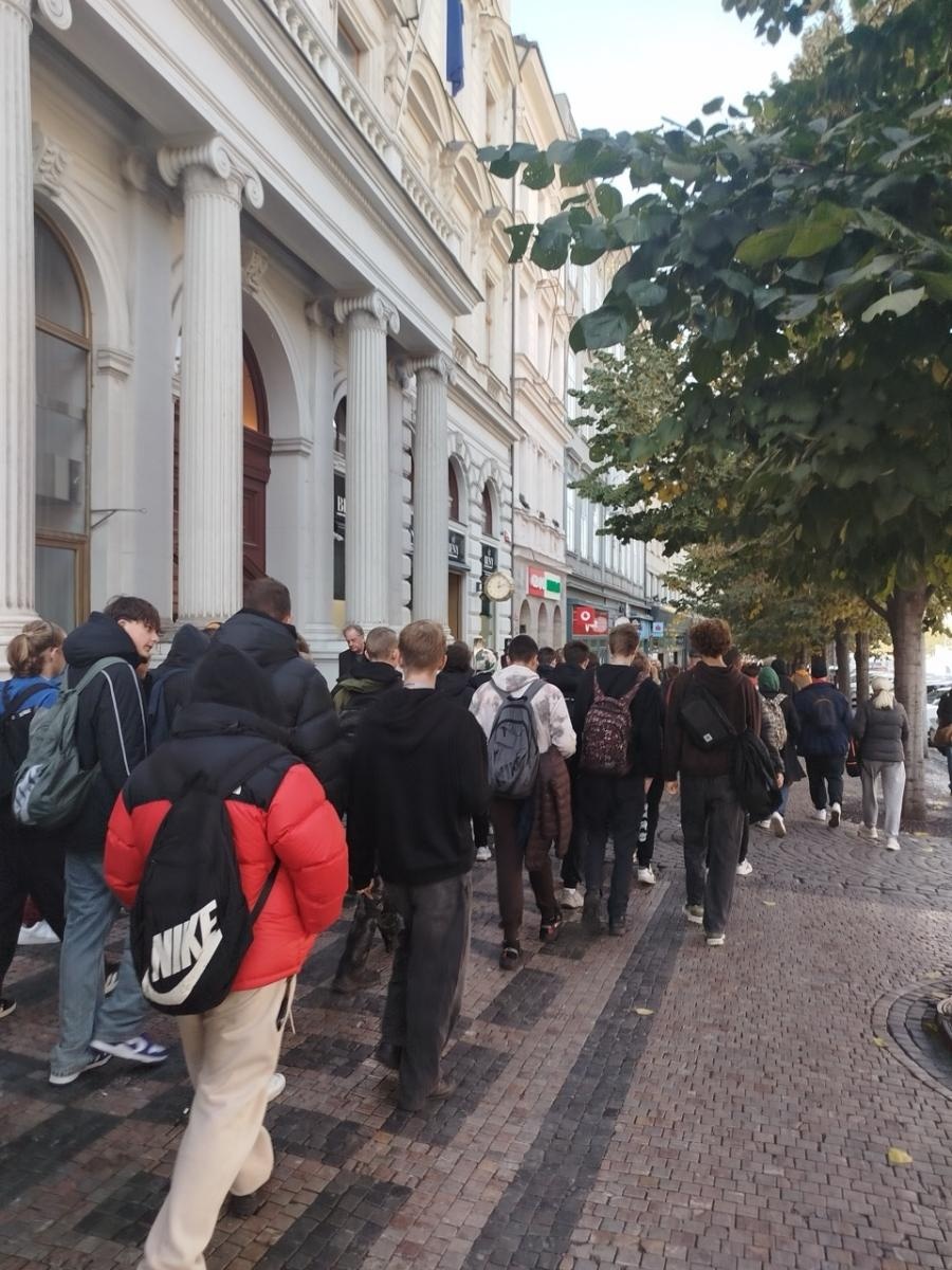 Zdjęcie w galerii na portalu naszraciborz.pl: Praga oczami uczniów Mechanika: Niezapomniana podróż wiadomości z regionu