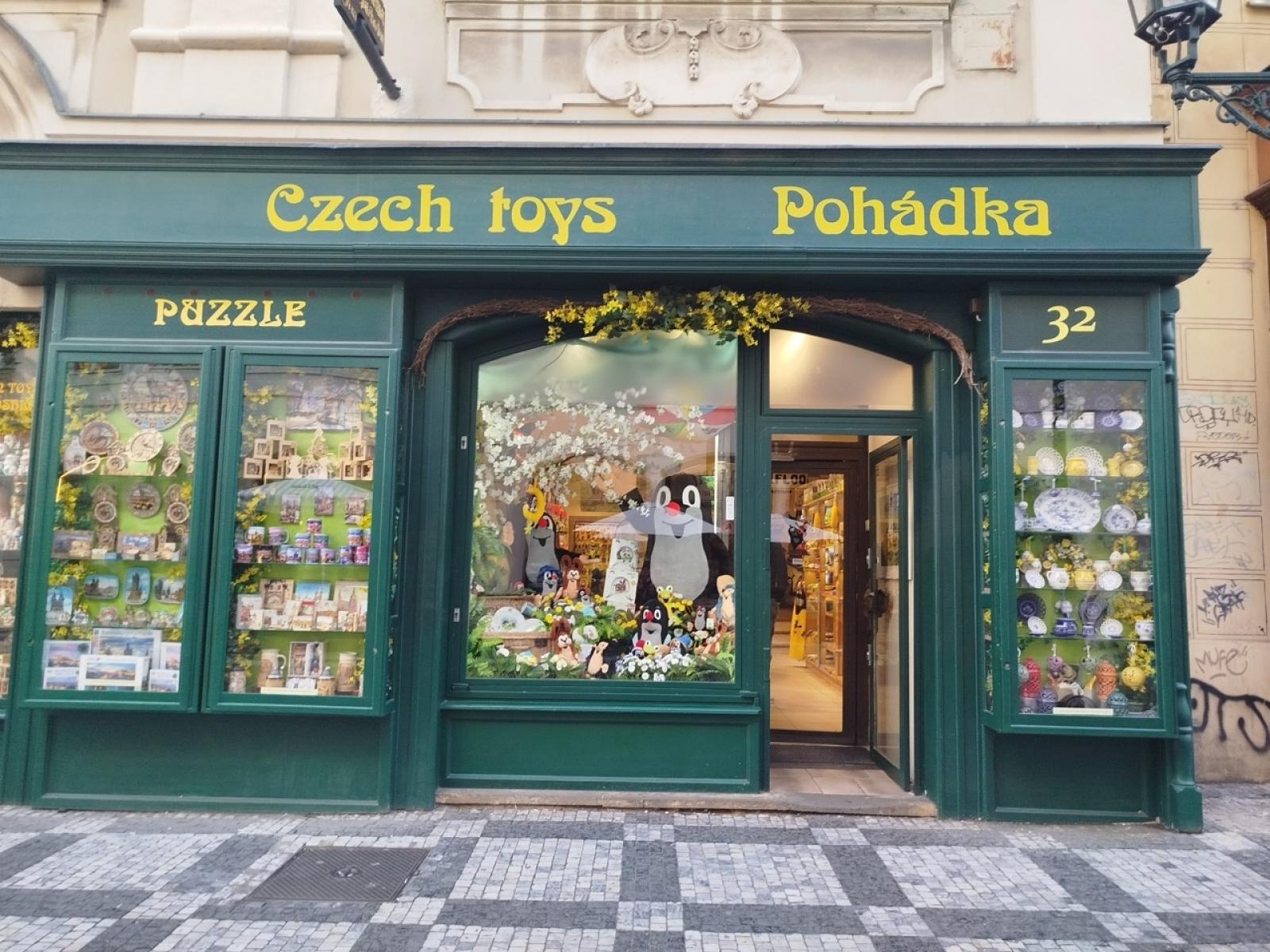 Zdjęcie w galerii na portalu naszraciborz.pl: Praga oczami uczniów Mechanika: Niezapomniana podróż wiadomości z regionu