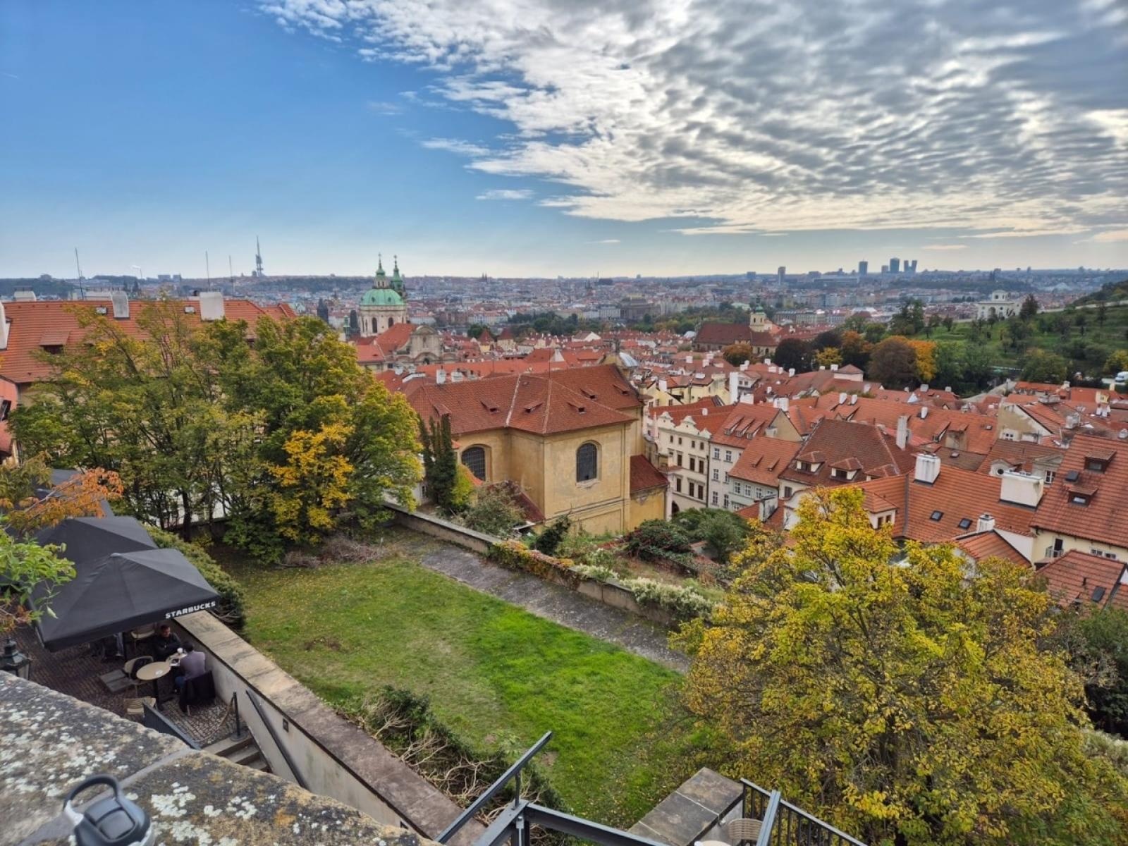 Zdjęcie w galerii na portalu naszraciborz.pl: Praga oczami uczniów Mechanika: Niezapomniana podróż wiadomości z regionu