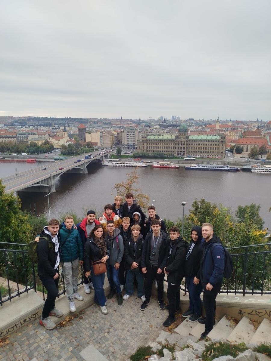 Zdjęcie w galerii na portalu naszraciborz.pl: Praga oczami uczniów Mechanika: Niezapomniana podróż wiadomości z regionu