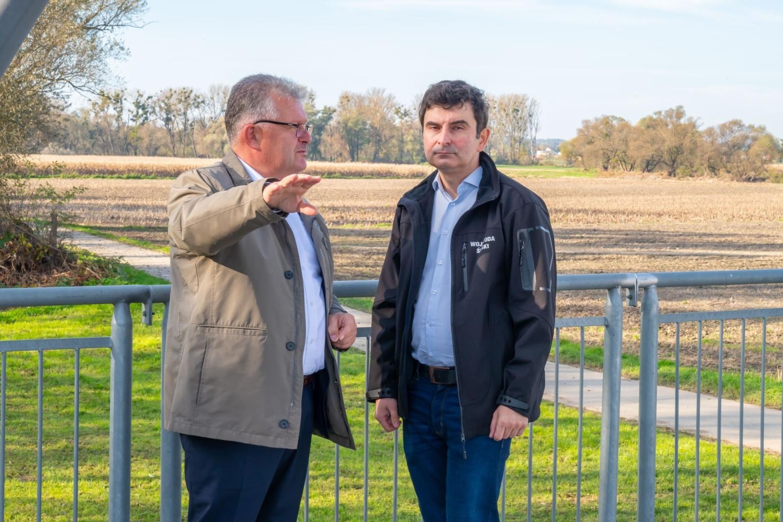 Zdjęcie w galerii na portalu naszraciborz.pl: Wizyta Wojewody Śląskiego w gminach Krzyżanowice i Krzanowice wiadomości z regionu