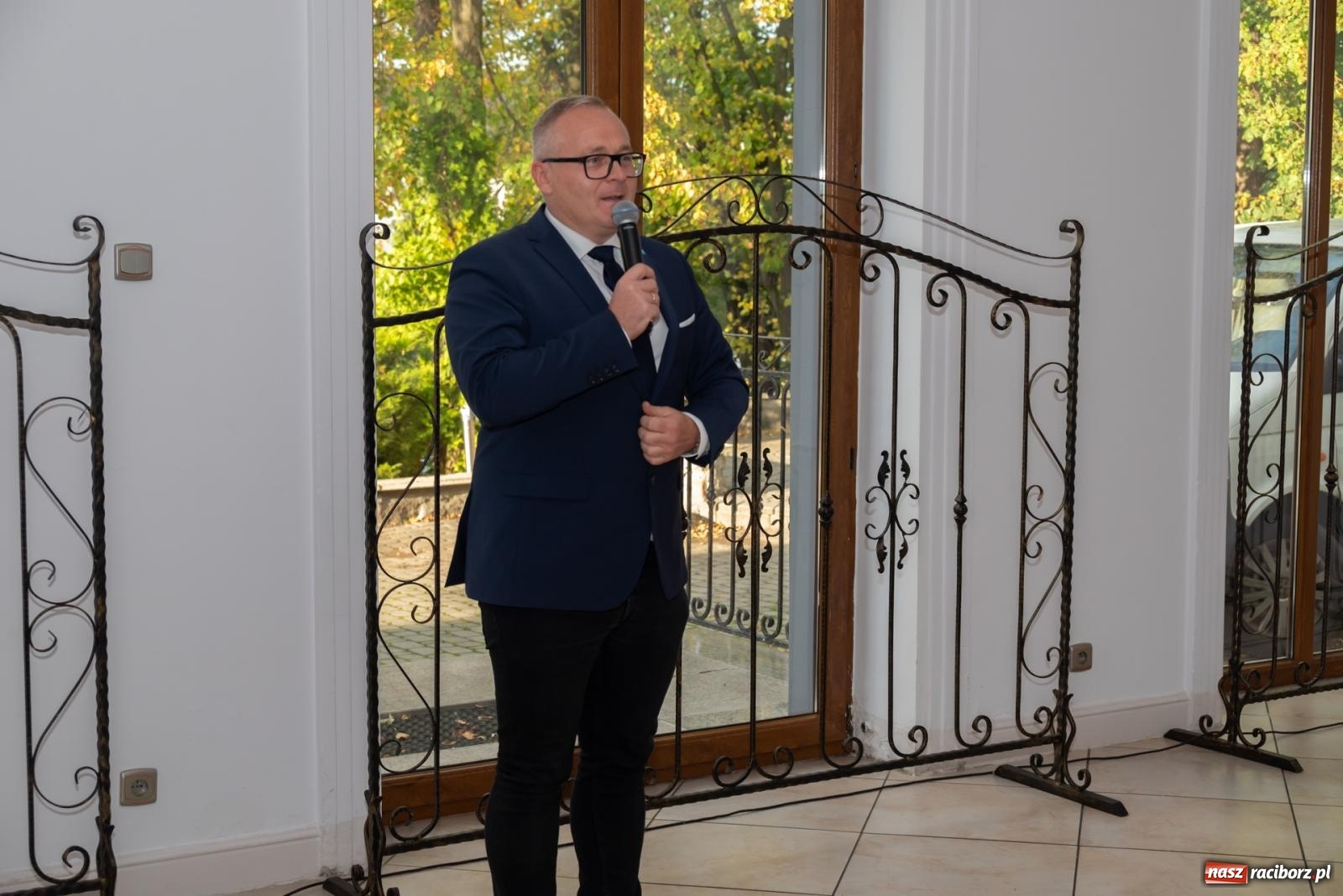 Zdjęcie w galerii na portalu naszraciborz.pl: Gminne obchody Dnia Edukacji Narodowej w Pietrowicach Wielkich wiadomości z regionu