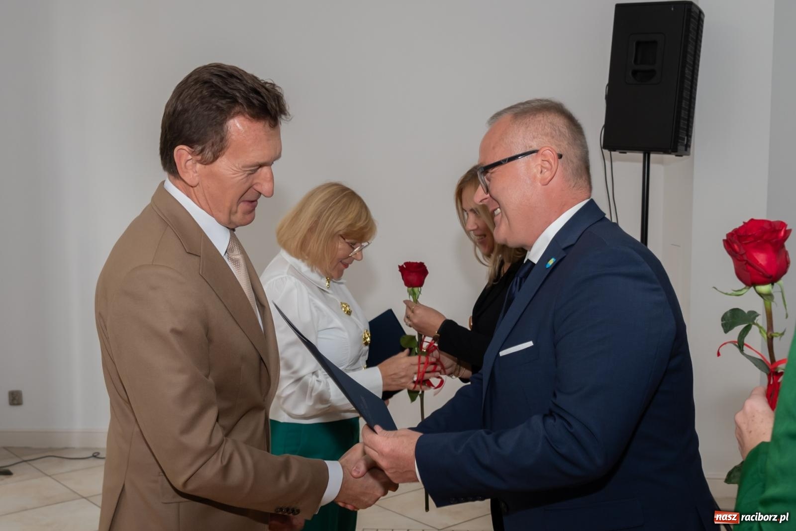 Zdjęcie w galerii na portalu naszraciborz.pl: Gminne obchody Dnia Edukacji Narodowej w Pietrowicach Wielkich wiadomości z regionu