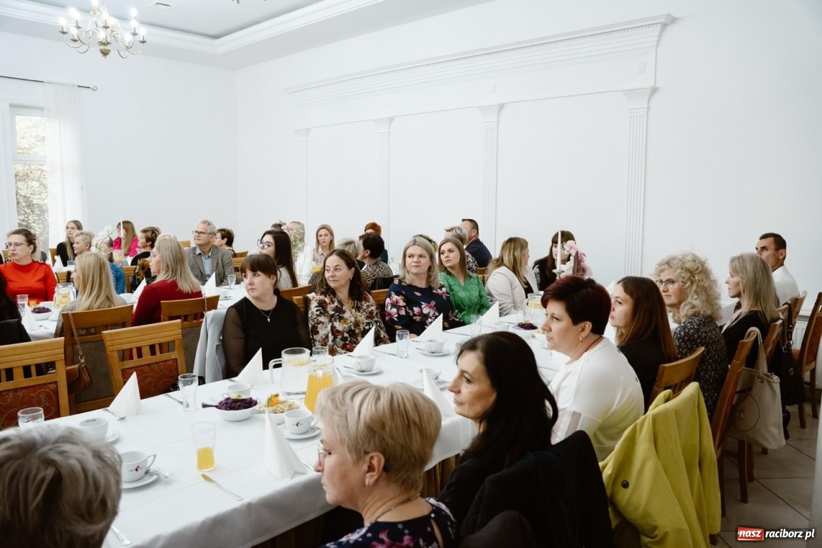 Zdjęcie w galerii na portalu naszraciborz.pl: Gminne obchody Dnia Edukacji Narodowej w Pietrowicach Wielkich wiadomości z regionu