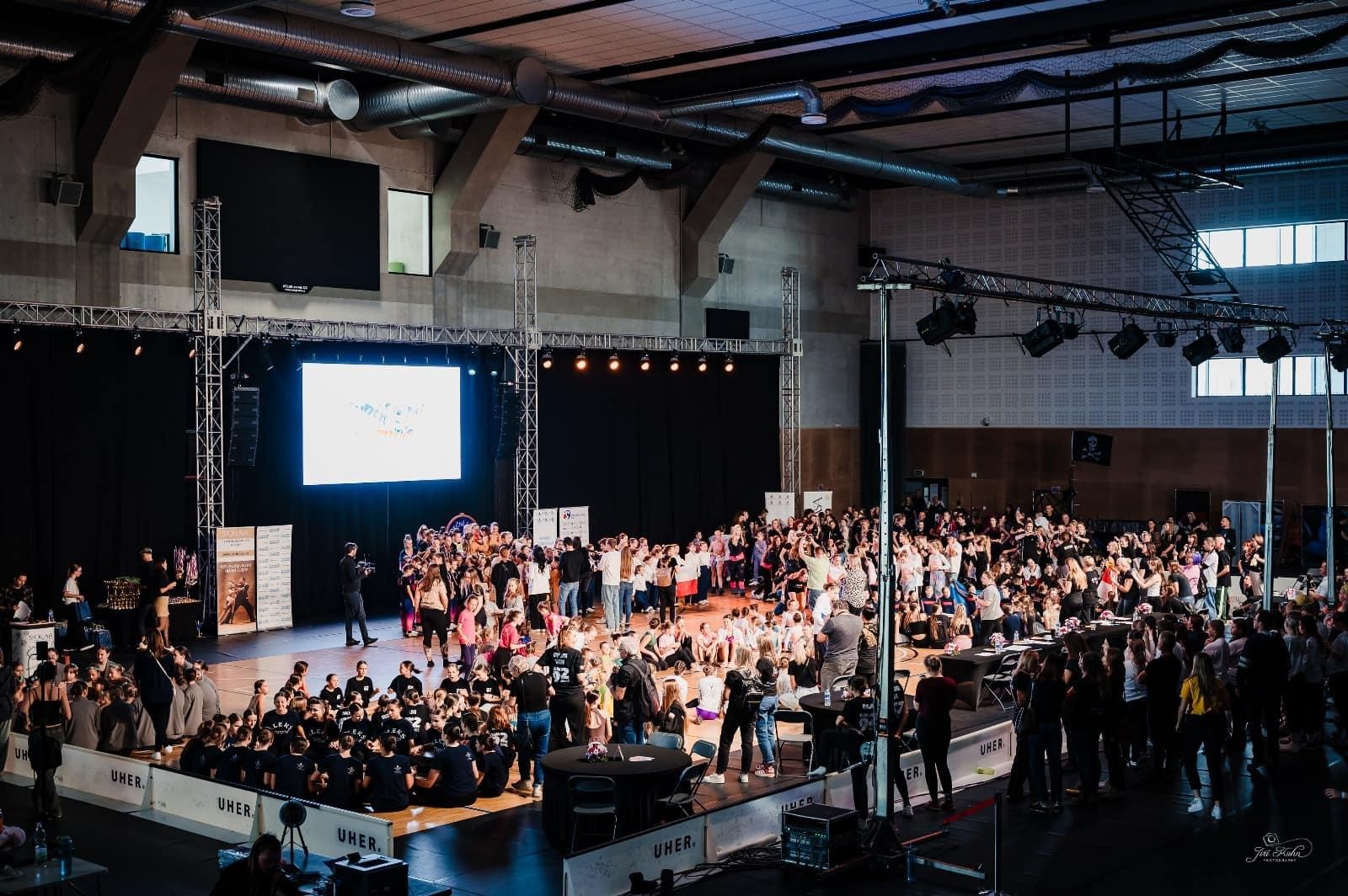 Zdjęcie w galerii na portalu naszraciborz.pl: Tancerze ze SKAZY wicemistrzyniami i wicemistrzami Europy Międzynarodowej Federacji Tańca WADF wiadomości z regionu