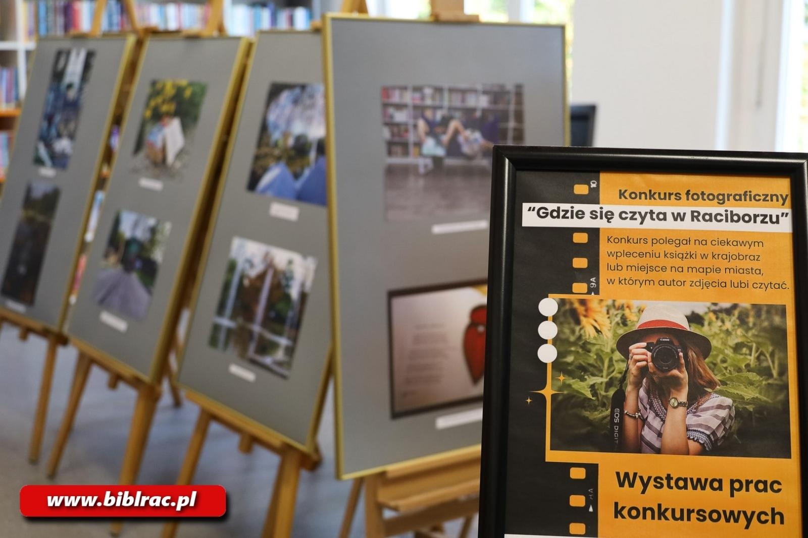 Zdjęcie w galerii na portalu naszraciborz.pl: Gdzie się czyta w Raciborzu. Wyniki konkursu wiadomości z regionu