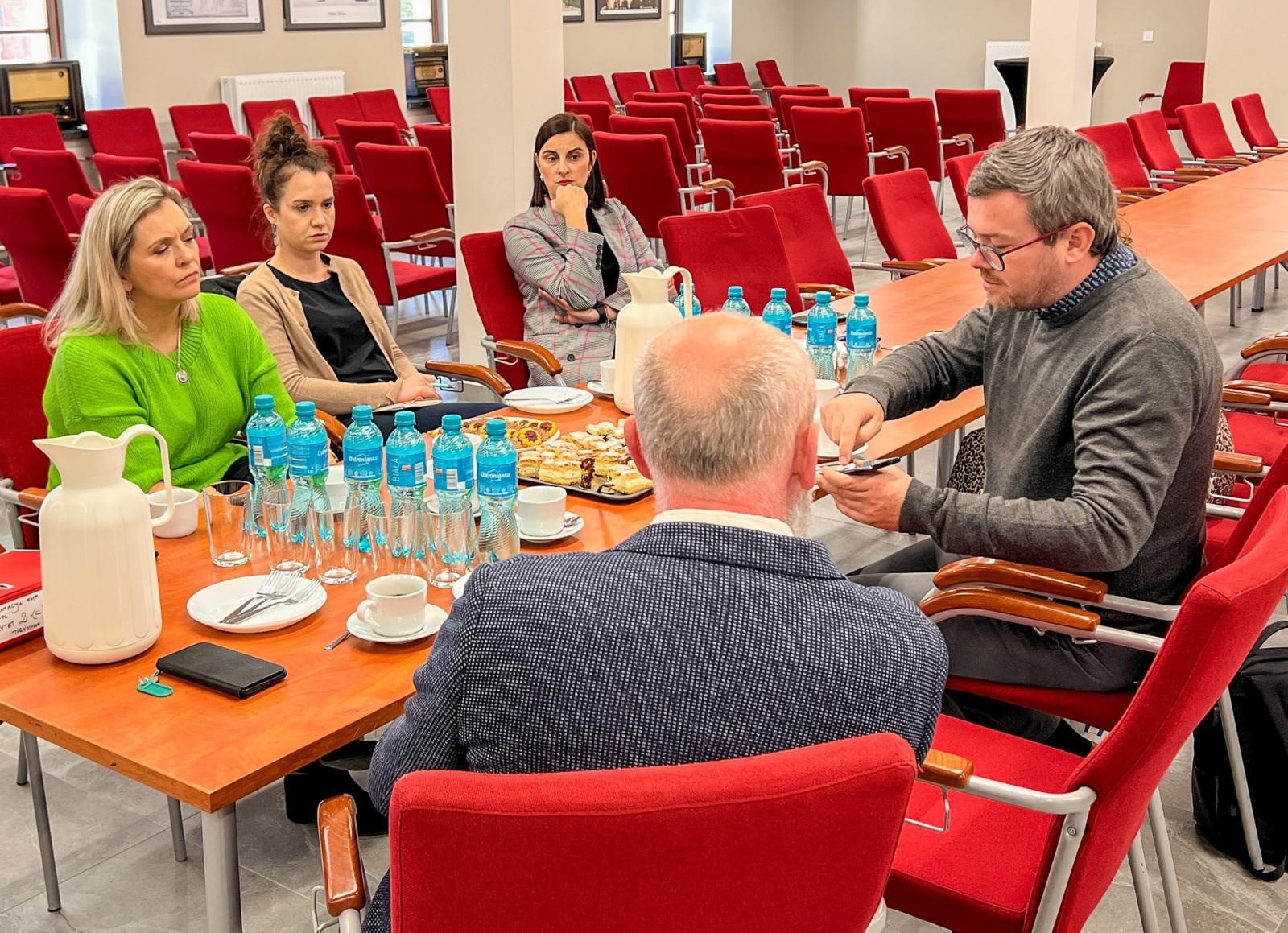 Zdjęcie w galerii na portalu naszraciborz.pl: Otwiera się perspektywa współpracy zamków w Raciborzu i Ostrawie wiadomości z regionu