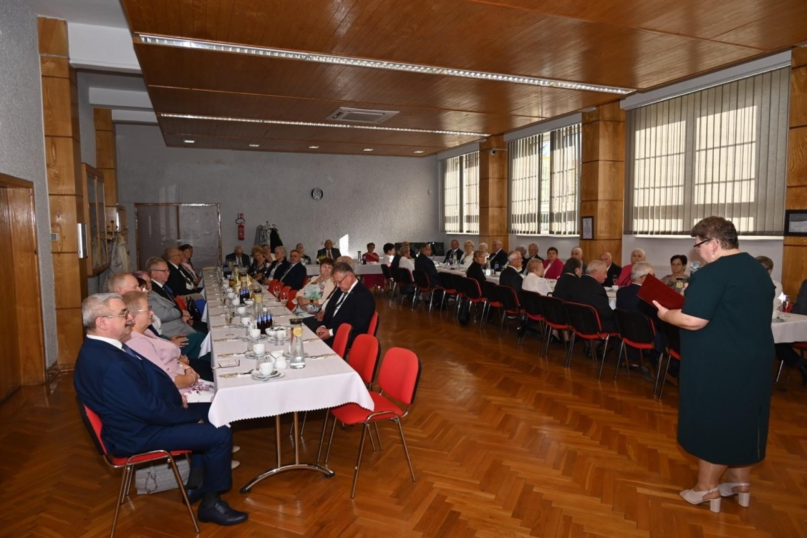 Zdjęcie w galerii na portalu naszraciborz.pl: Blisko trzydzieści par świętowało złote gody w Krzyżanowicach wiadomości z regionu