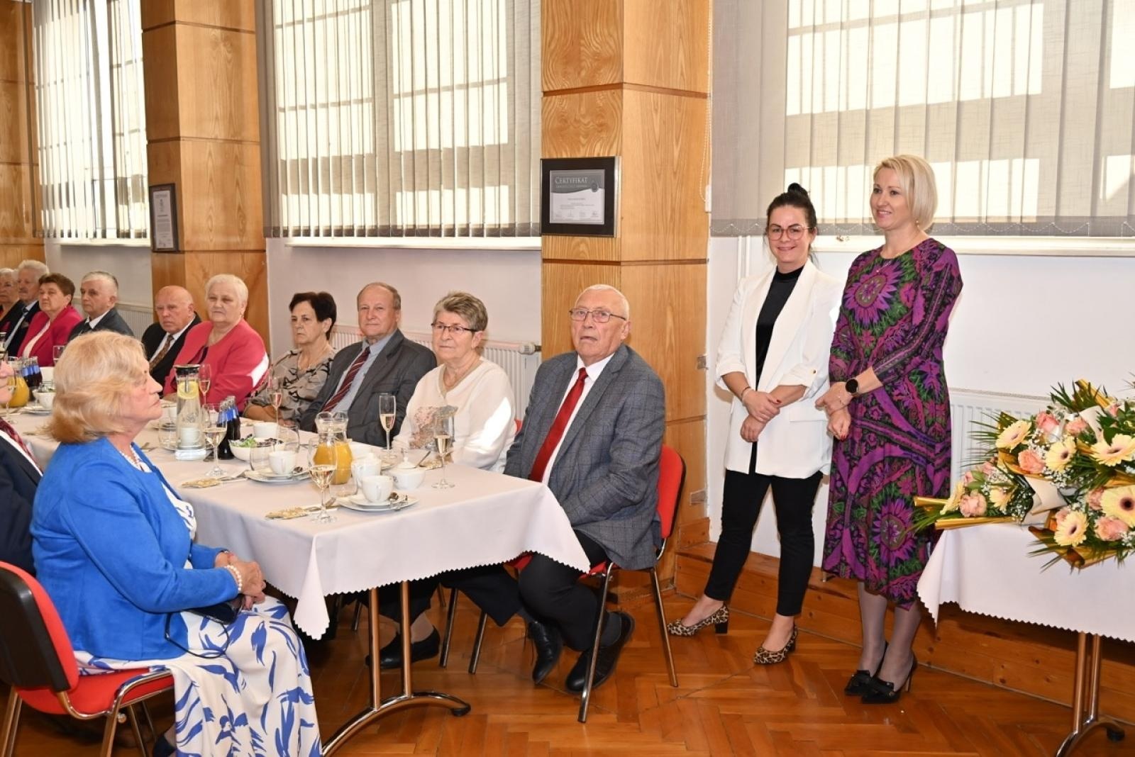 Zdjęcie w galerii na portalu naszraciborz.pl: Blisko trzydzieści par świętowało złote gody w Krzyżanowicach wiadomości z regionu