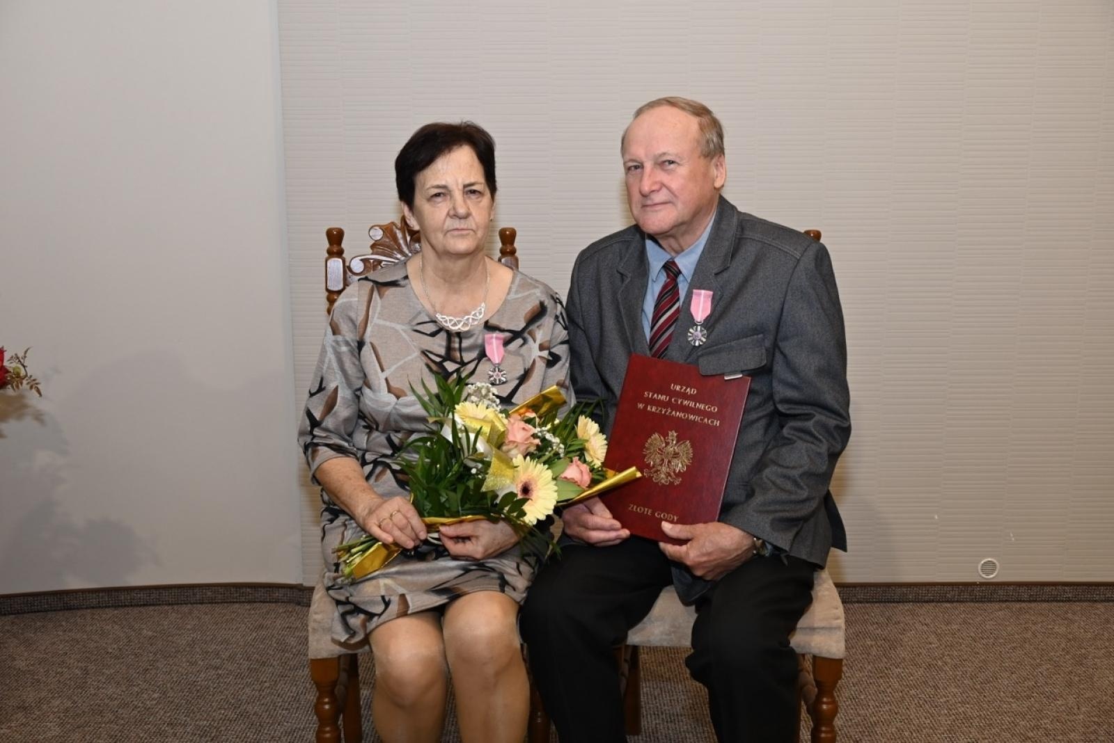 Zdjęcie w galerii na portalu naszraciborz.pl: Blisko trzydzieści par świętowało złote gody w Krzyżanowicach wiadomości z regionu