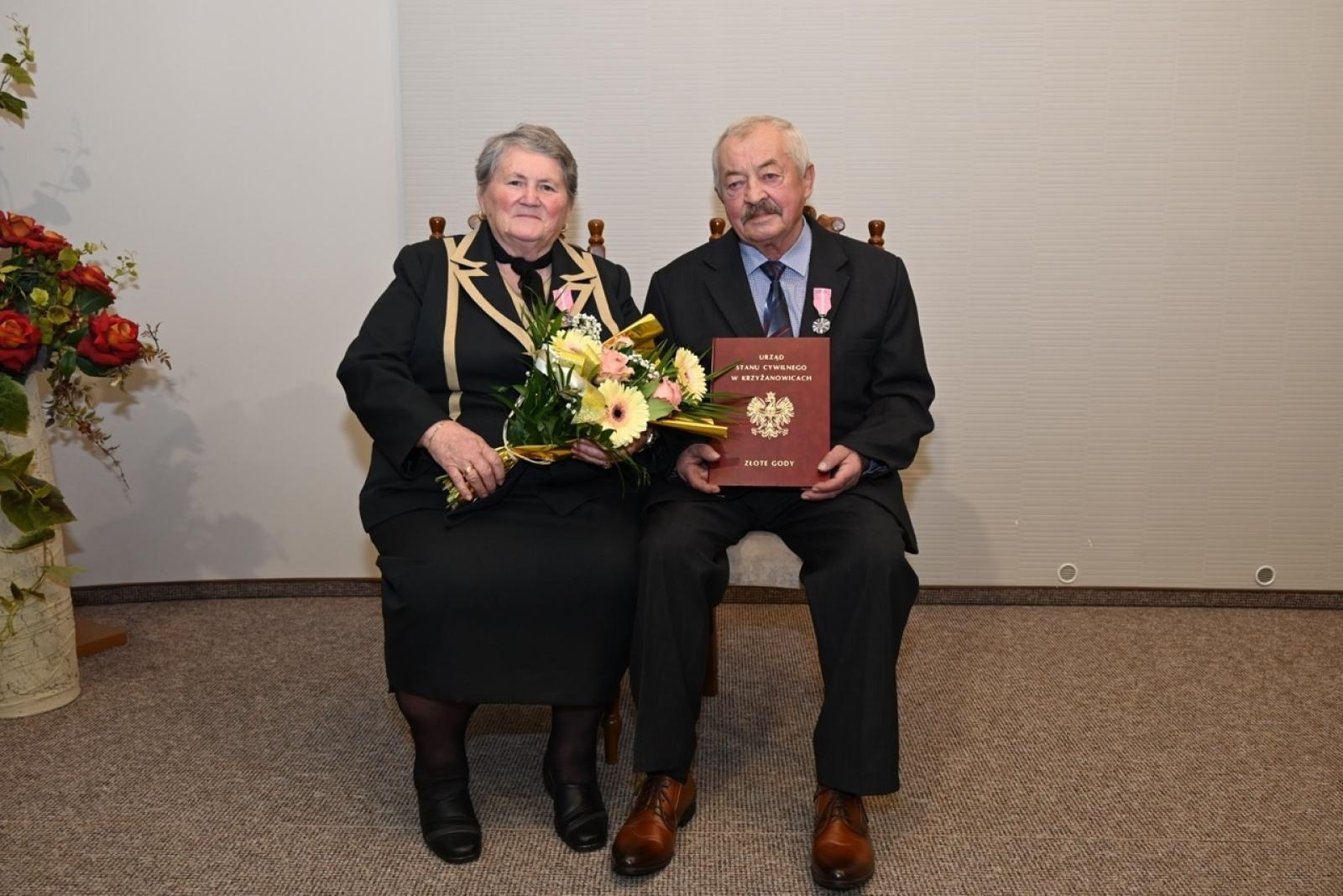 Zdjęcie w galerii na portalu naszraciborz.pl: Blisko trzydzieści par świętowało złote gody w Krzyżanowicach wiadomości z regionu