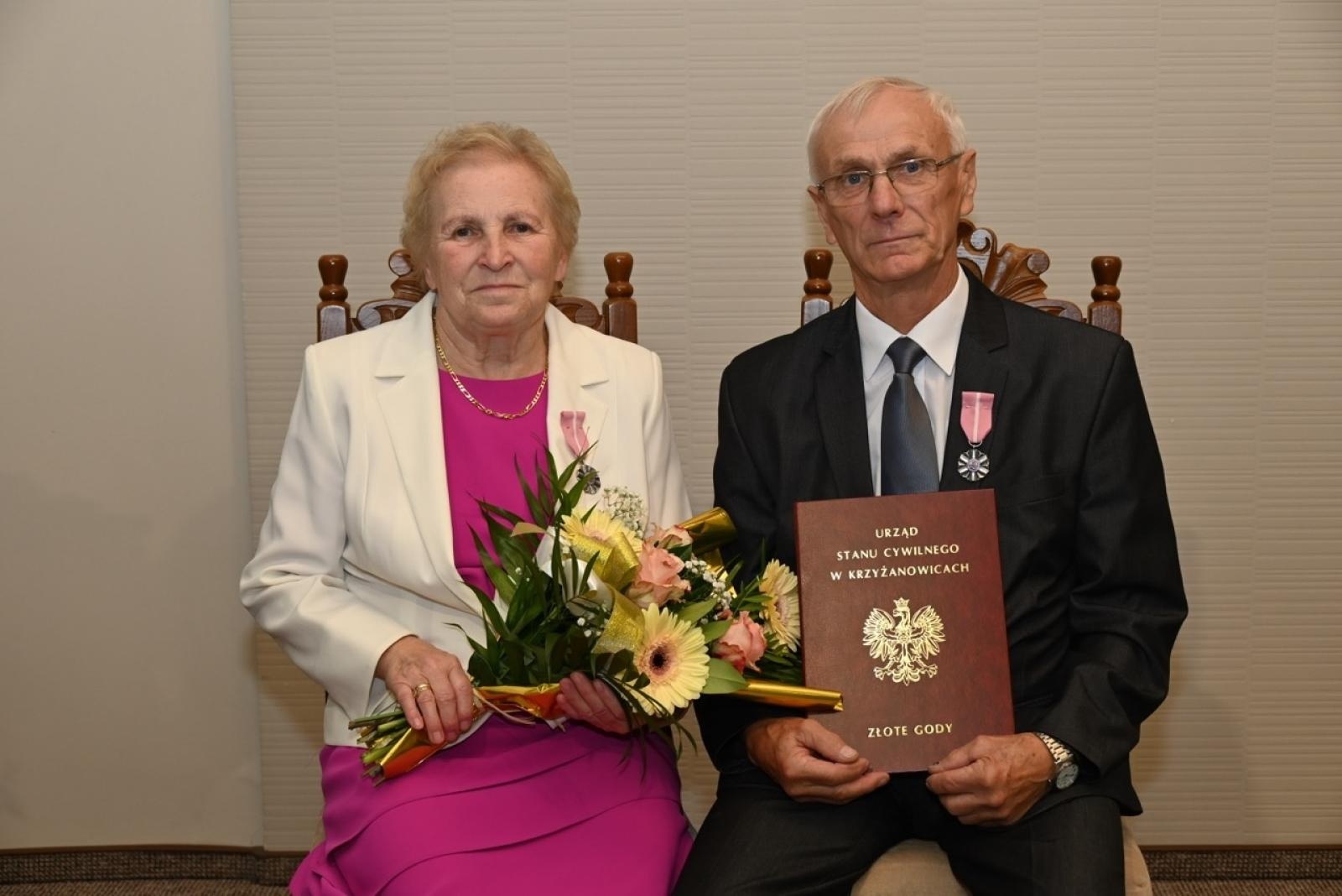 Zdjęcie w galerii na portalu naszraciborz.pl: Blisko trzydzieści par świętowało złote gody w Krzyżanowicach wiadomości z regionu